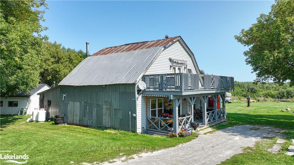 Photo 8 of 5135 Sideroad 25, Ramara, Rural Ramara — HOMEH