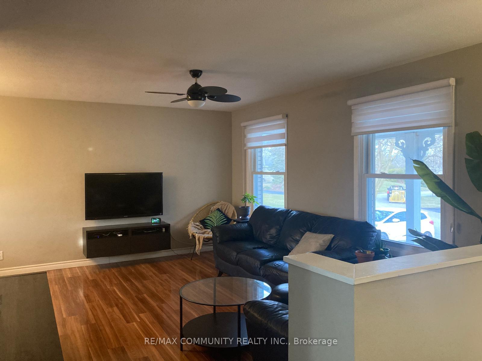 Photo 5 of 11 Hillside Crescent, Quinte West, Trenton Ward — HOMEH