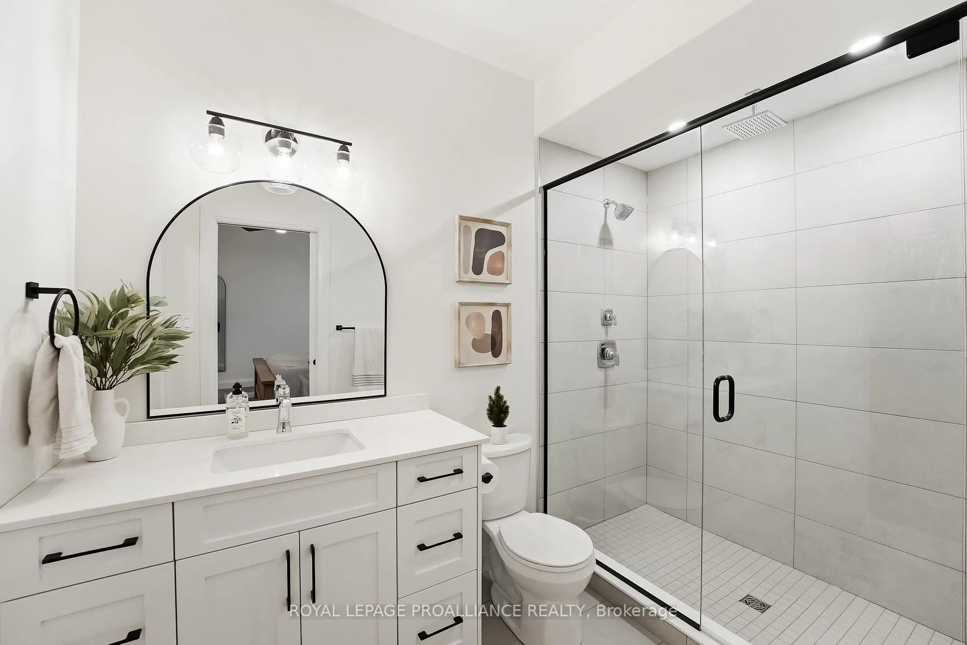 Photo 22 of 5 Hillcrest Drive, Quinte West, Murray Ward — HOMEH