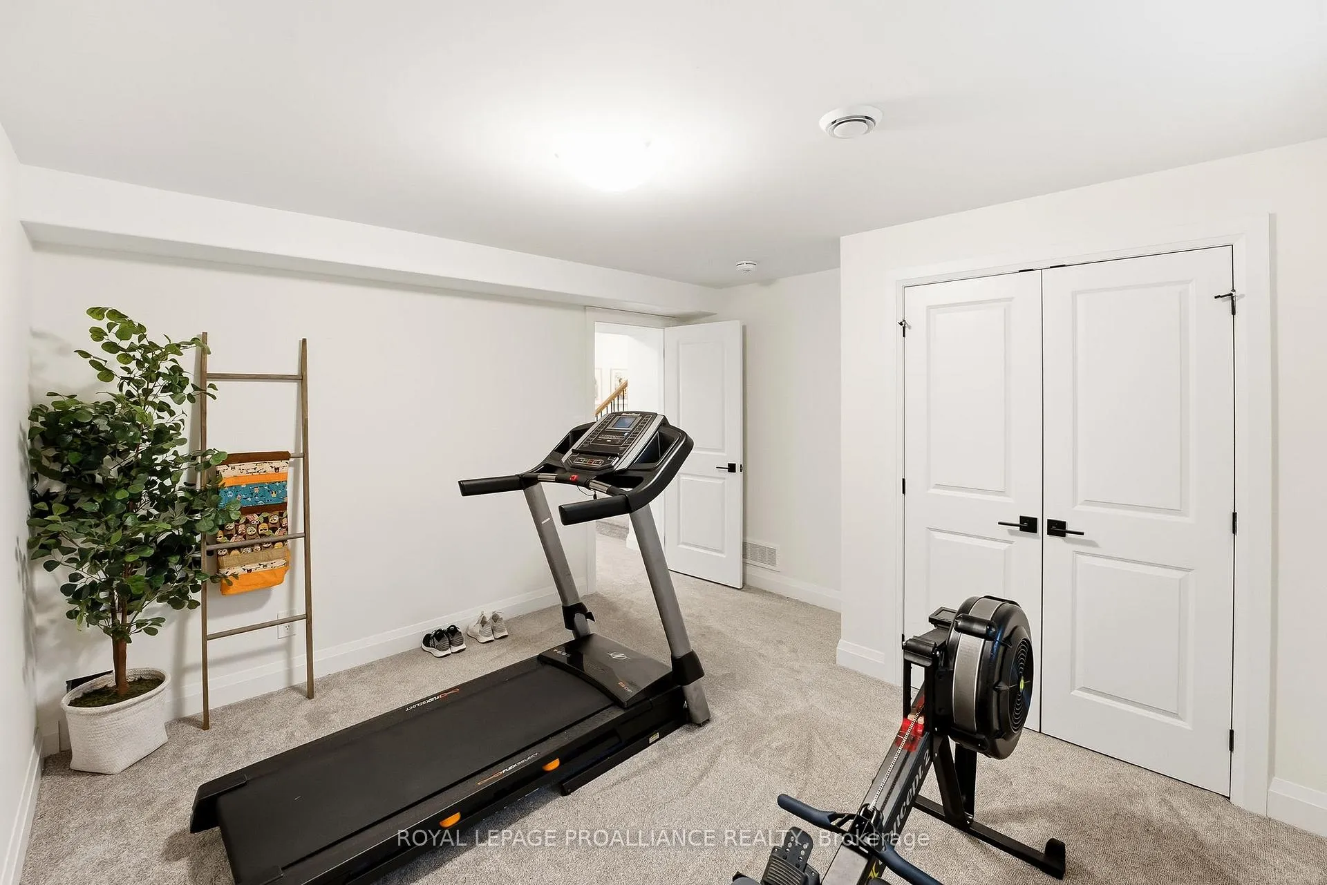 Photo 36 of 5 Hillcrest Drive, Quinte West, Murray Ward — HOMEH