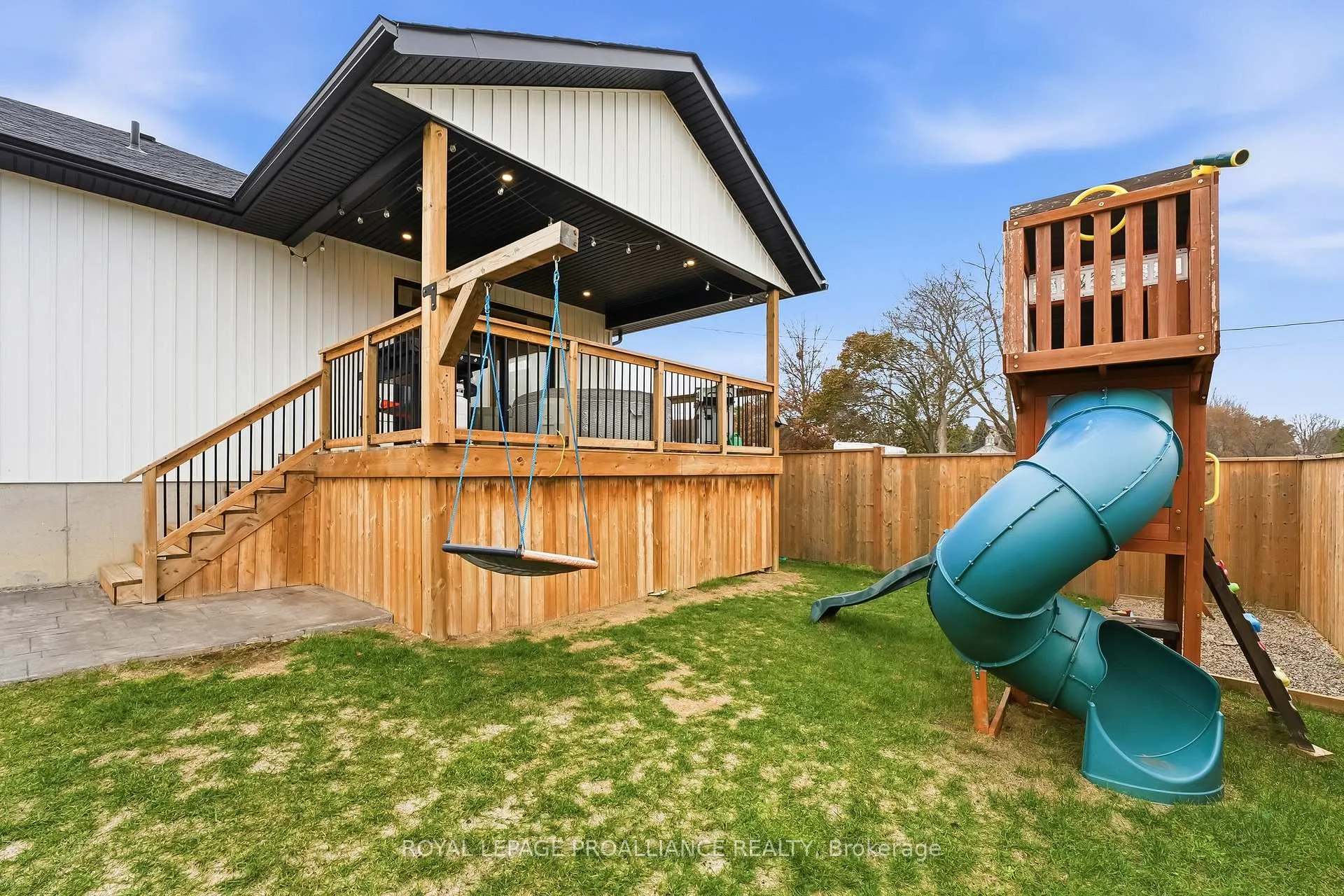 Photo 46 of 5 Hillcrest Drive, Quinte West, Murray Ward — HOMEH