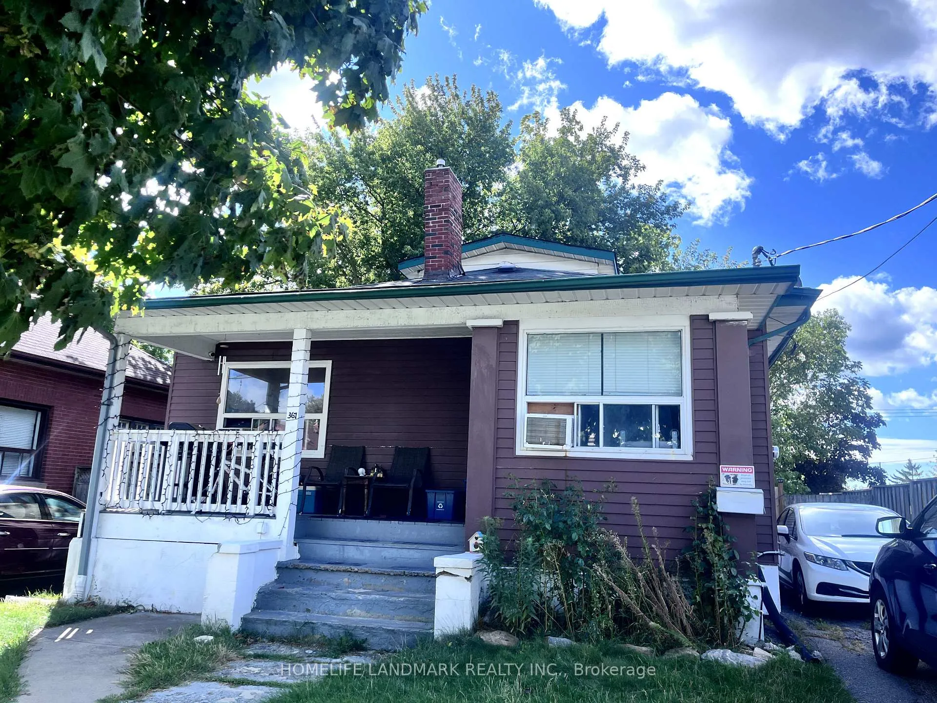 Front of 367 Buena Vista Avenue