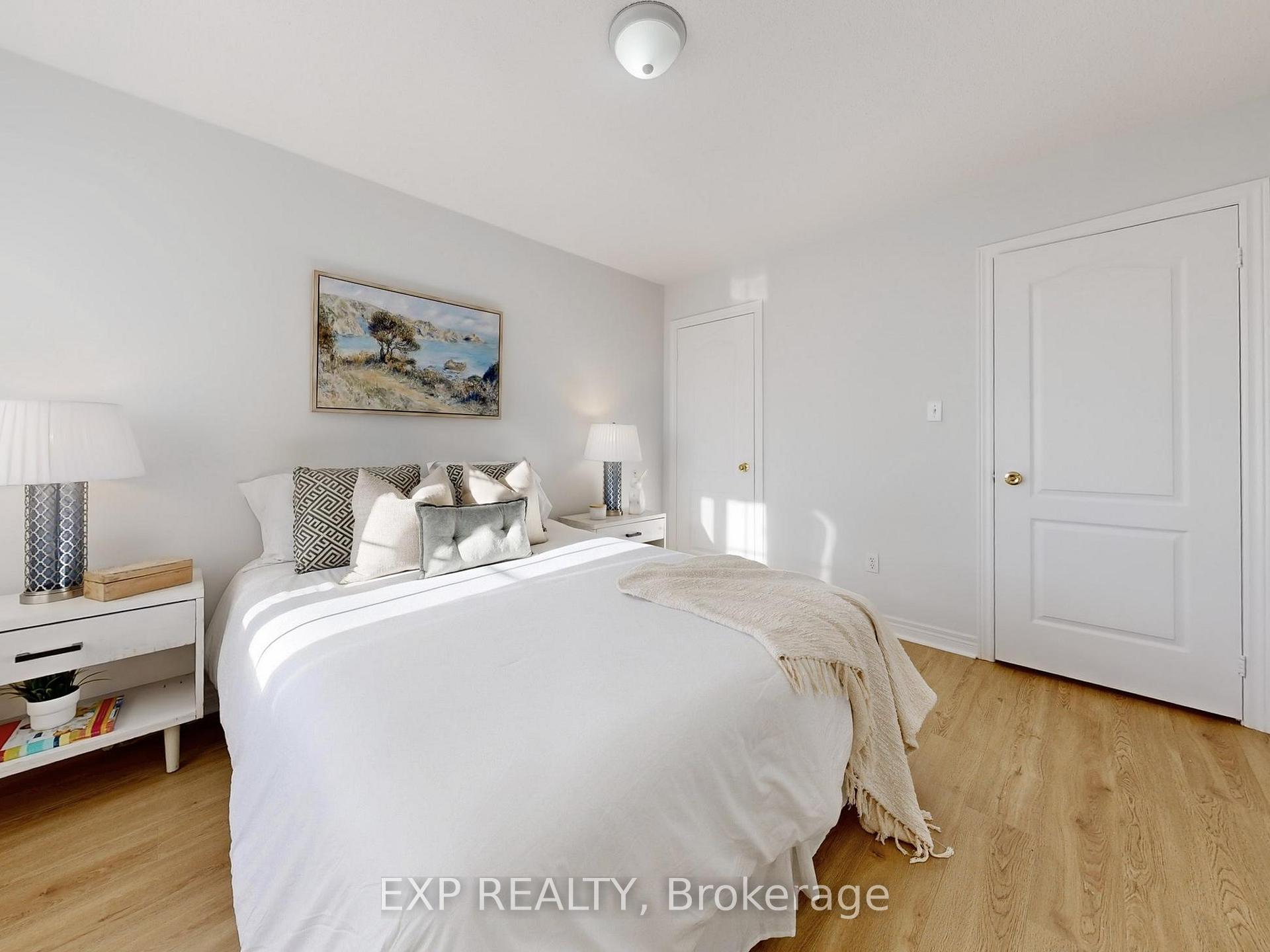 Photo 17 of 1151 Gossamer Drive, Pickering, Liverpool — HOMEH