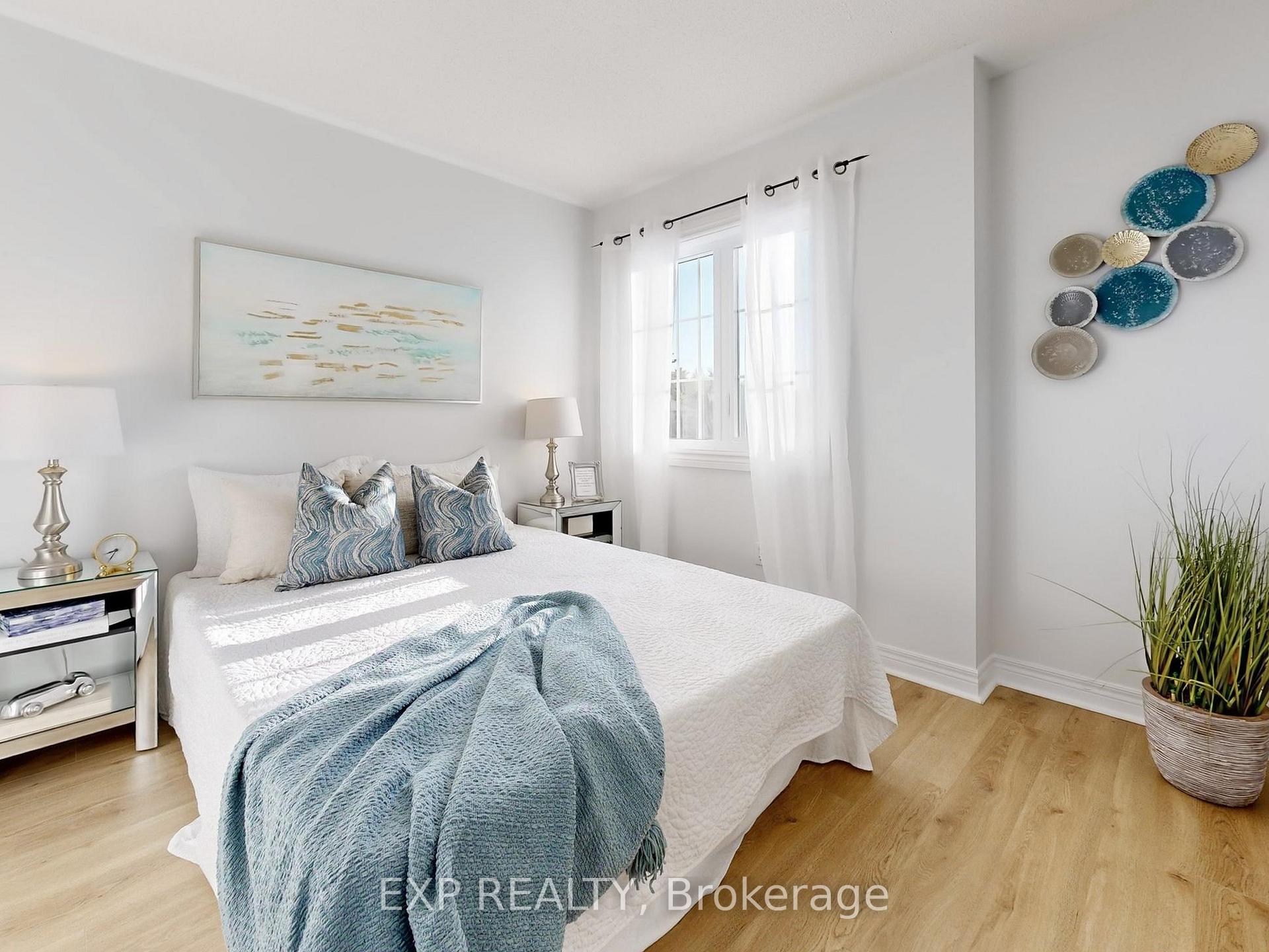 Photo 18 of 1151 Gossamer Drive, Pickering, Liverpool — HOMEH