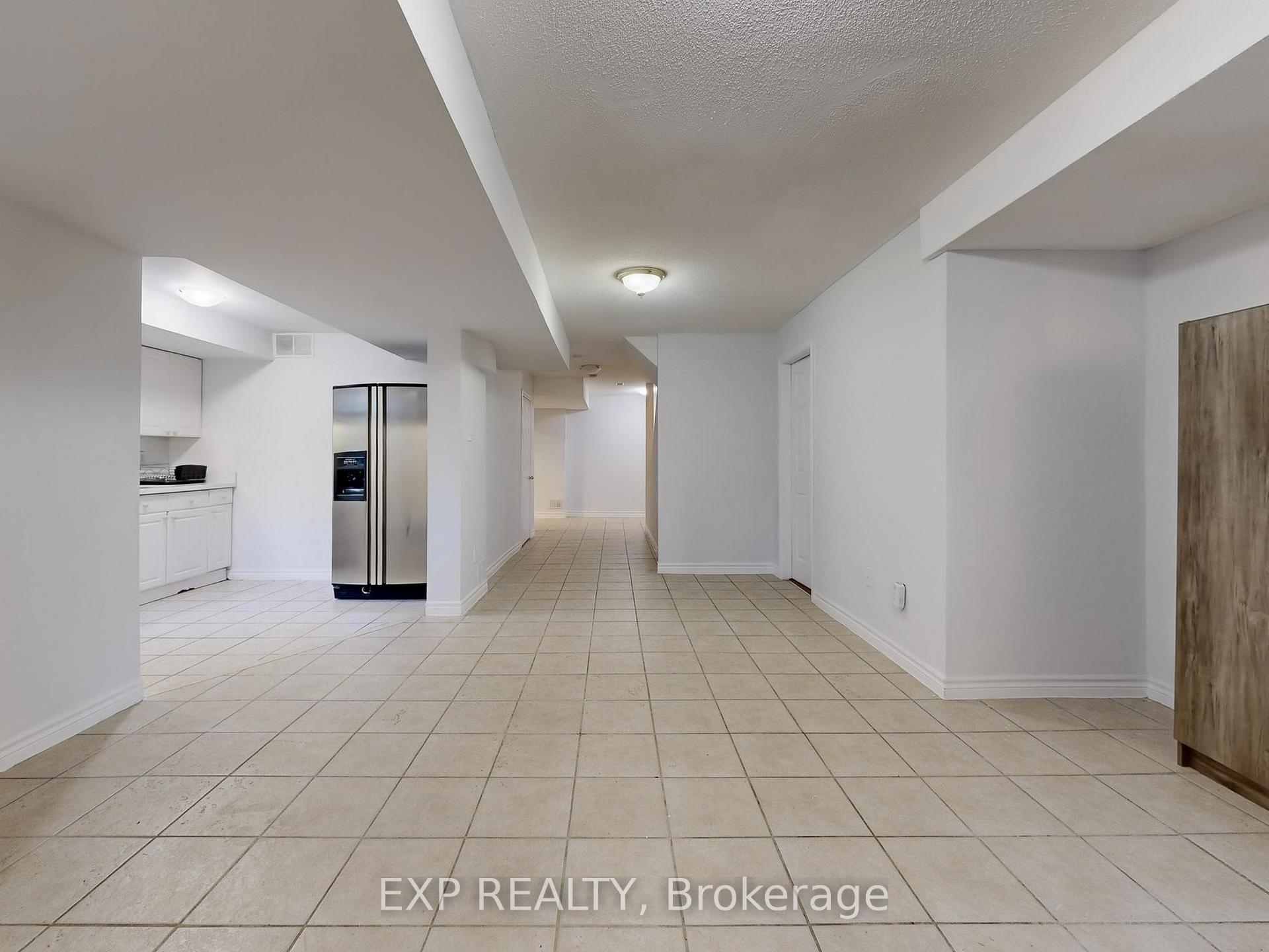 Photo 24 of 1151 Gossamer Drive, Pickering, Liverpool — HOMEH