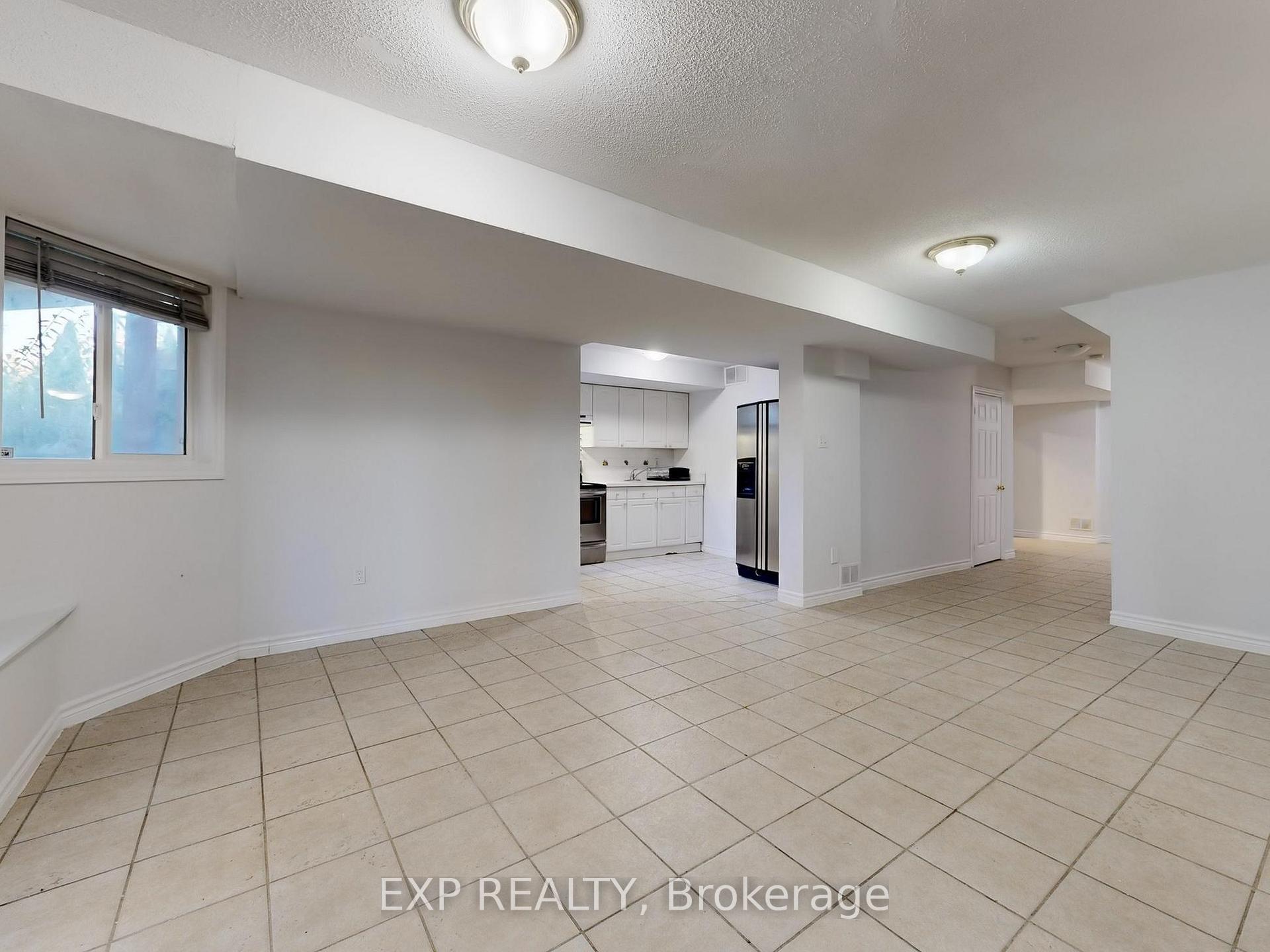 Photo 26 of 1151 Gossamer Drive, Pickering, Liverpool — HOMEH