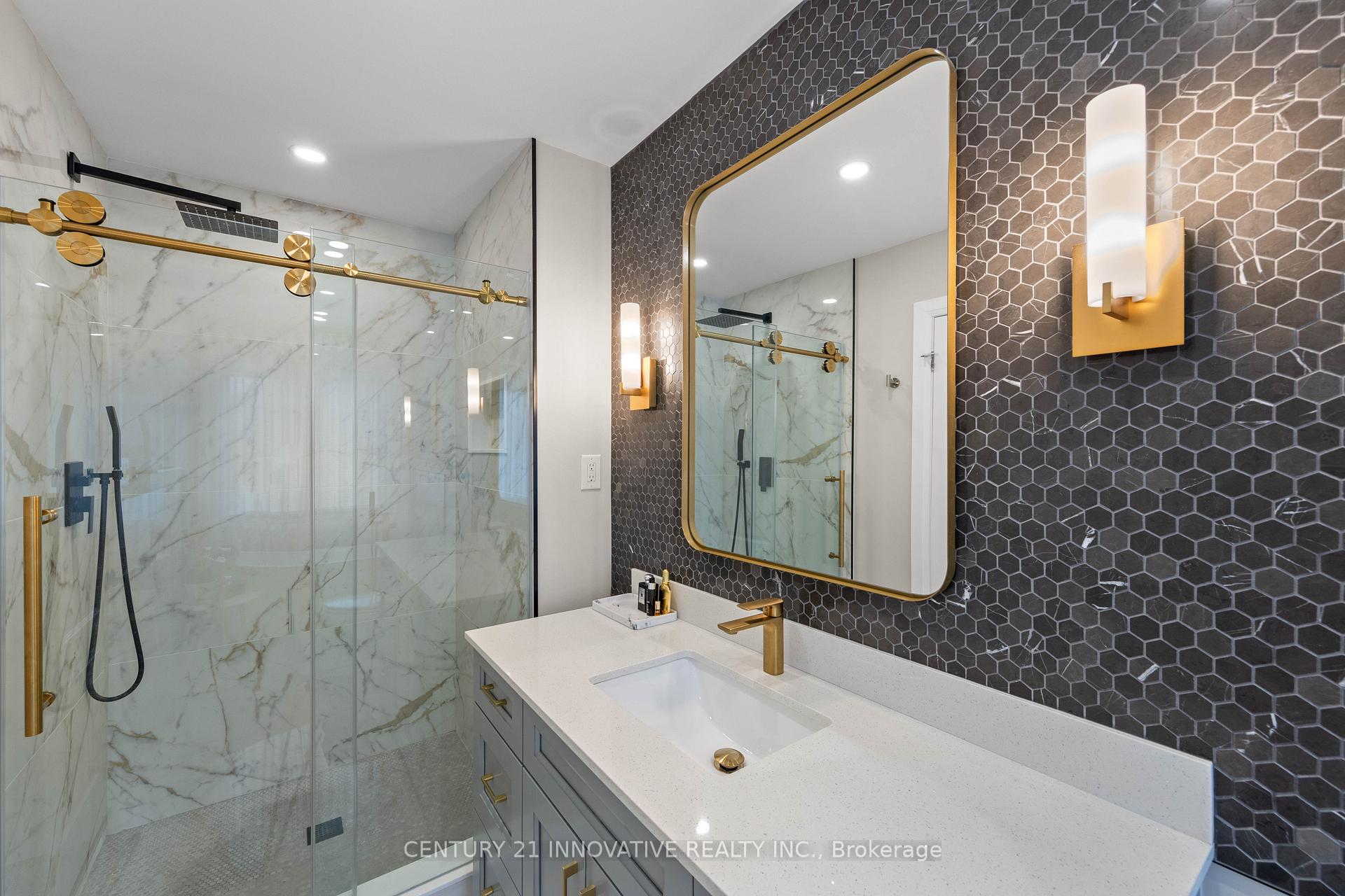 Photo 25 of 828 Howden Crescent, Milton, Coates — HOMEH