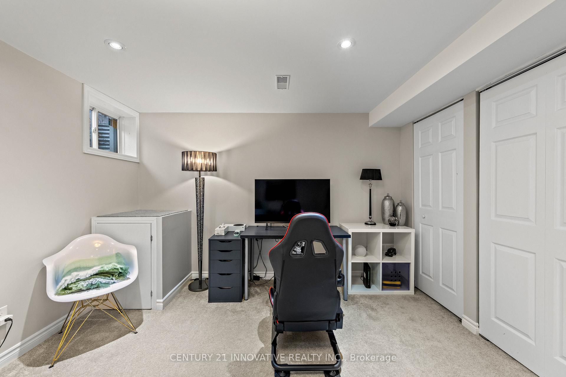 Photo 37 of 828 Howden Crescent, Milton, Coates — HOMEH