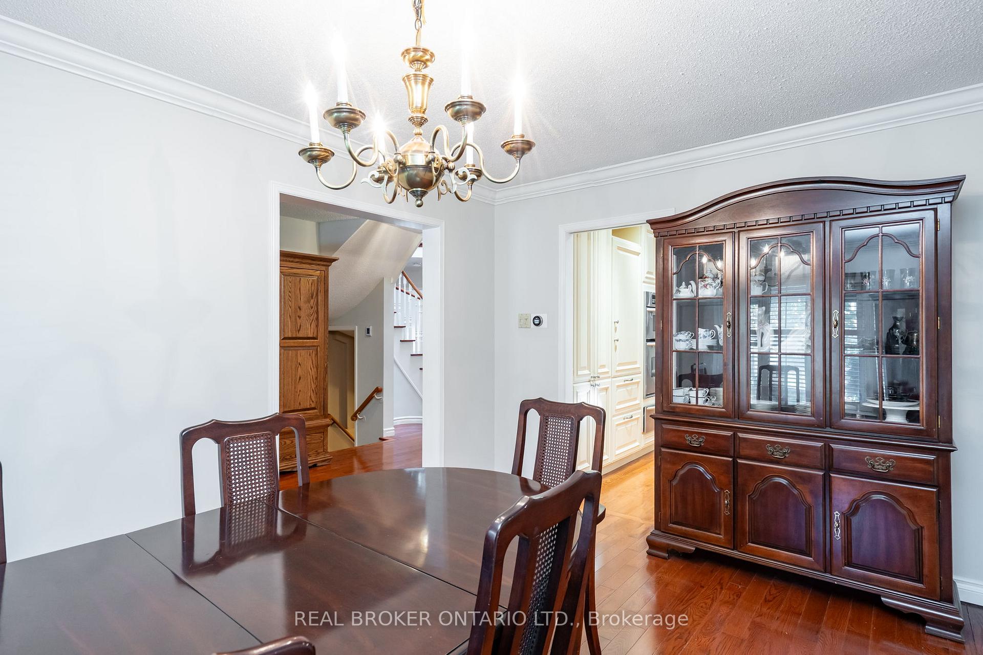 Photo 7 of 972 Gablehurst Crescent, Pickering, Liverpool — HOMEH