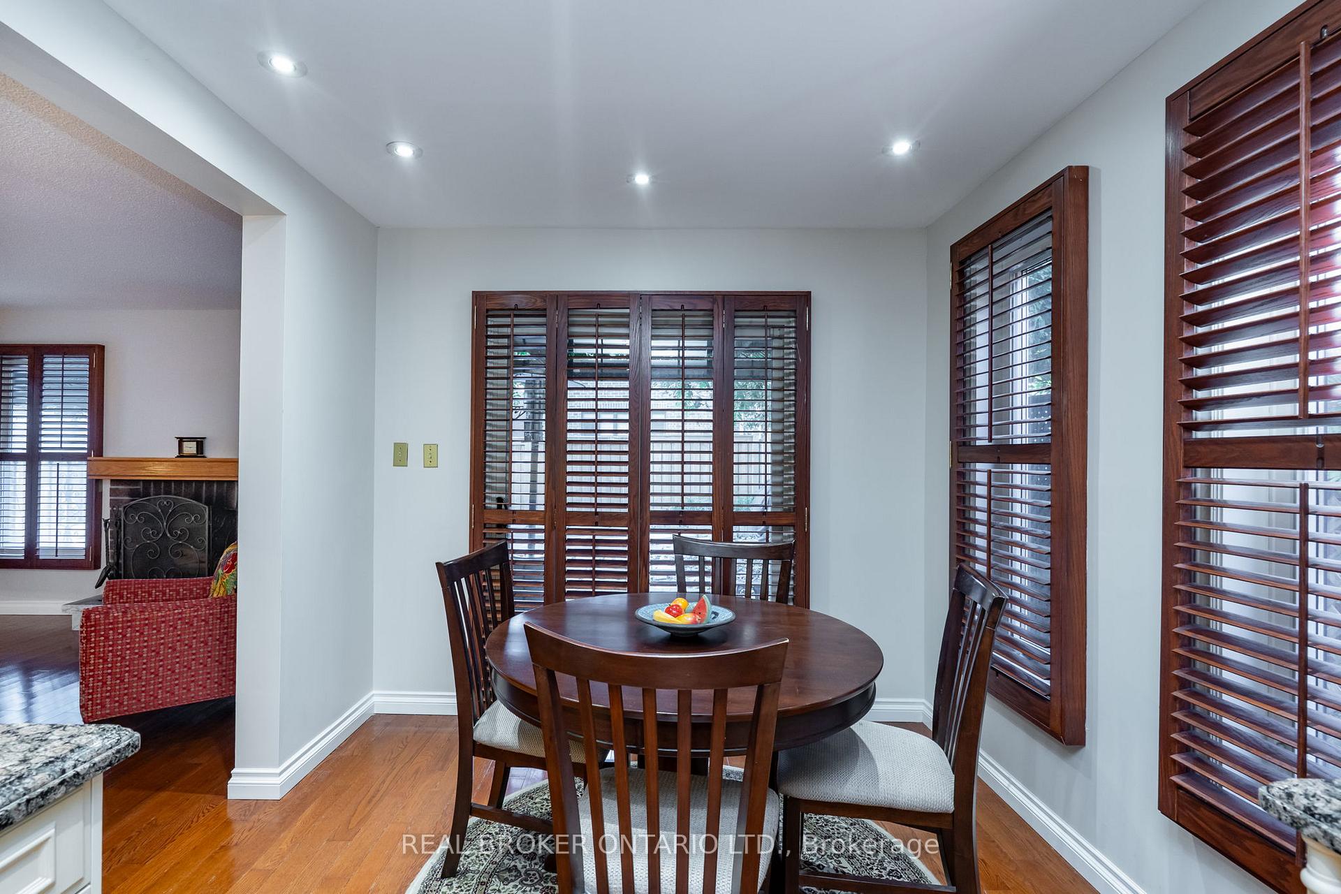 Photo 13 of 972 Gablehurst Crescent, Pickering, Liverpool — HOMEH