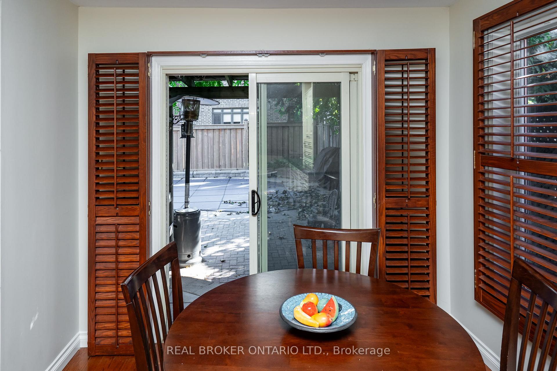 Photo 14 of 972 Gablehurst Crescent, Pickering, Liverpool — HOMEH
