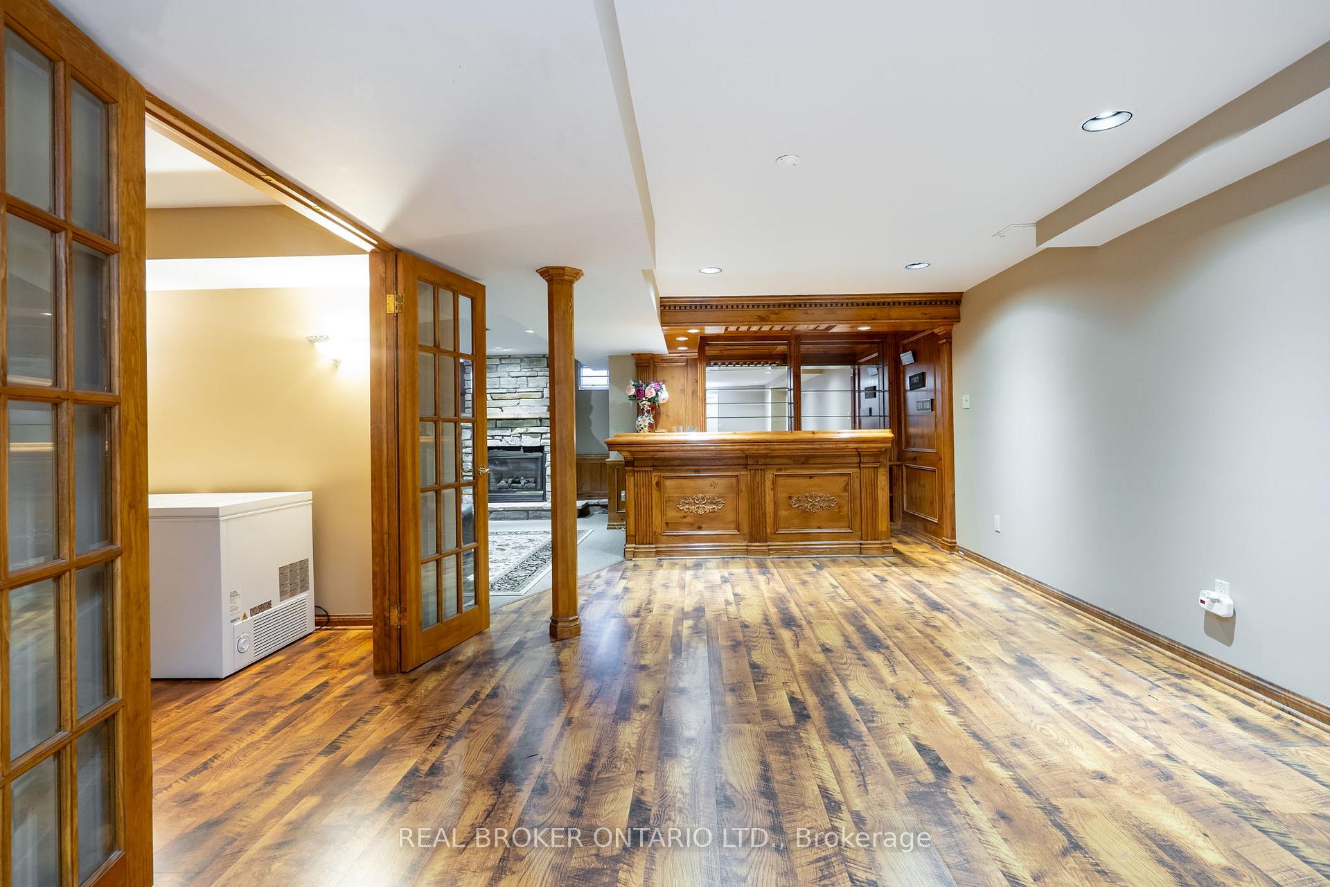 Photo 34 of 972 Gablehurst Crescent, Pickering, Liverpool — HOMEH