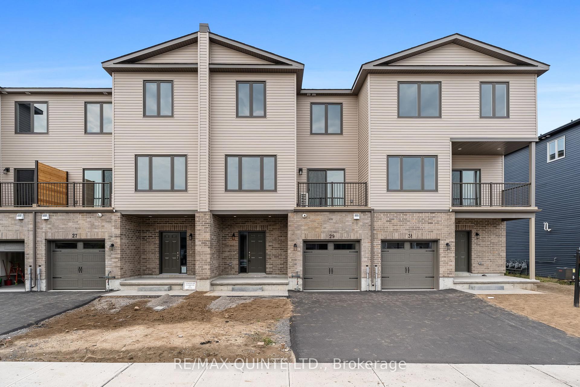 Photo 1 of 29 Markland Avenue, Prince Edward County, Picton Ward — HOMEH