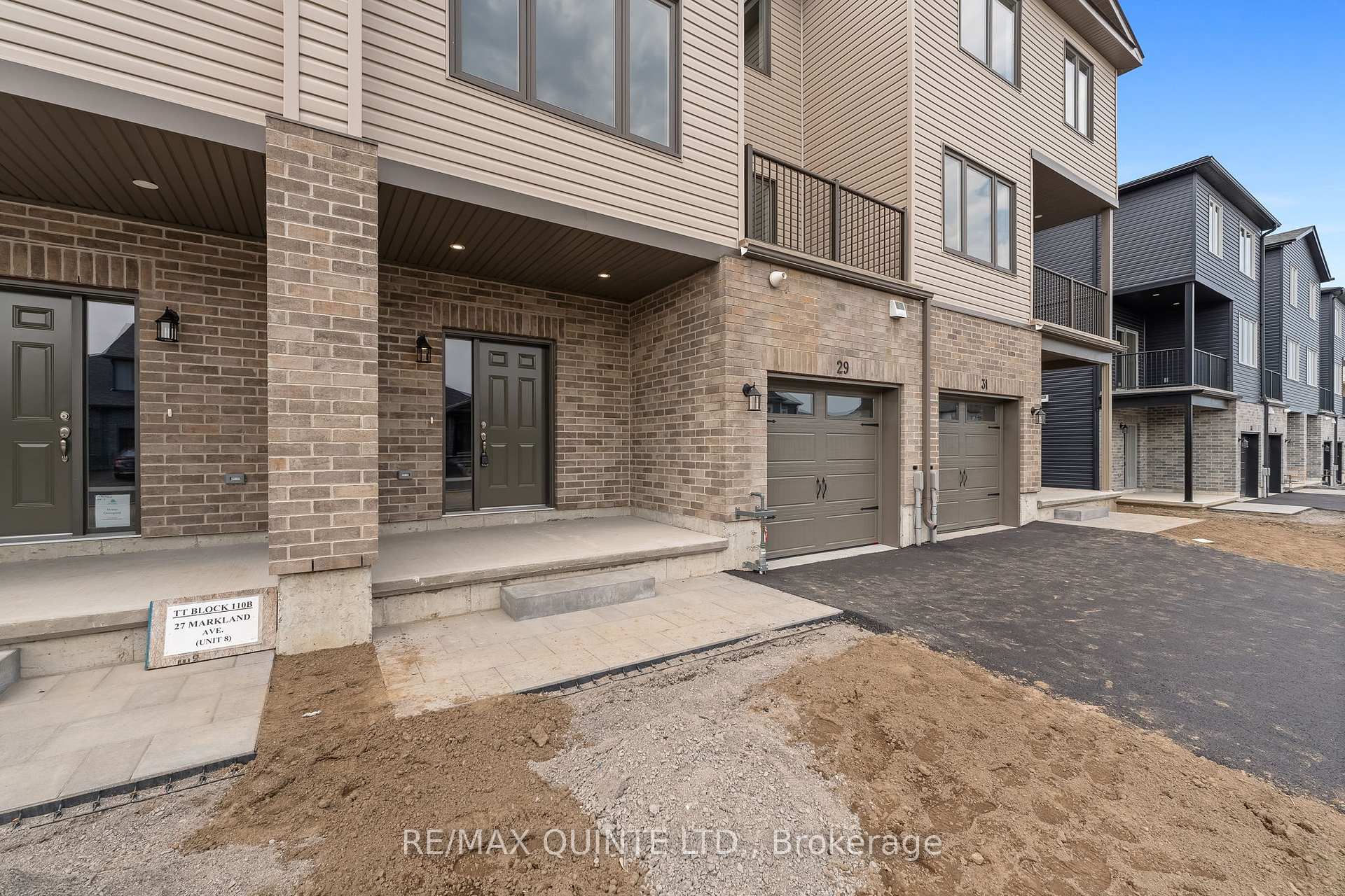 Photo 4 of 29 Markland Avenue, Prince Edward County, Picton Ward — HOMEH