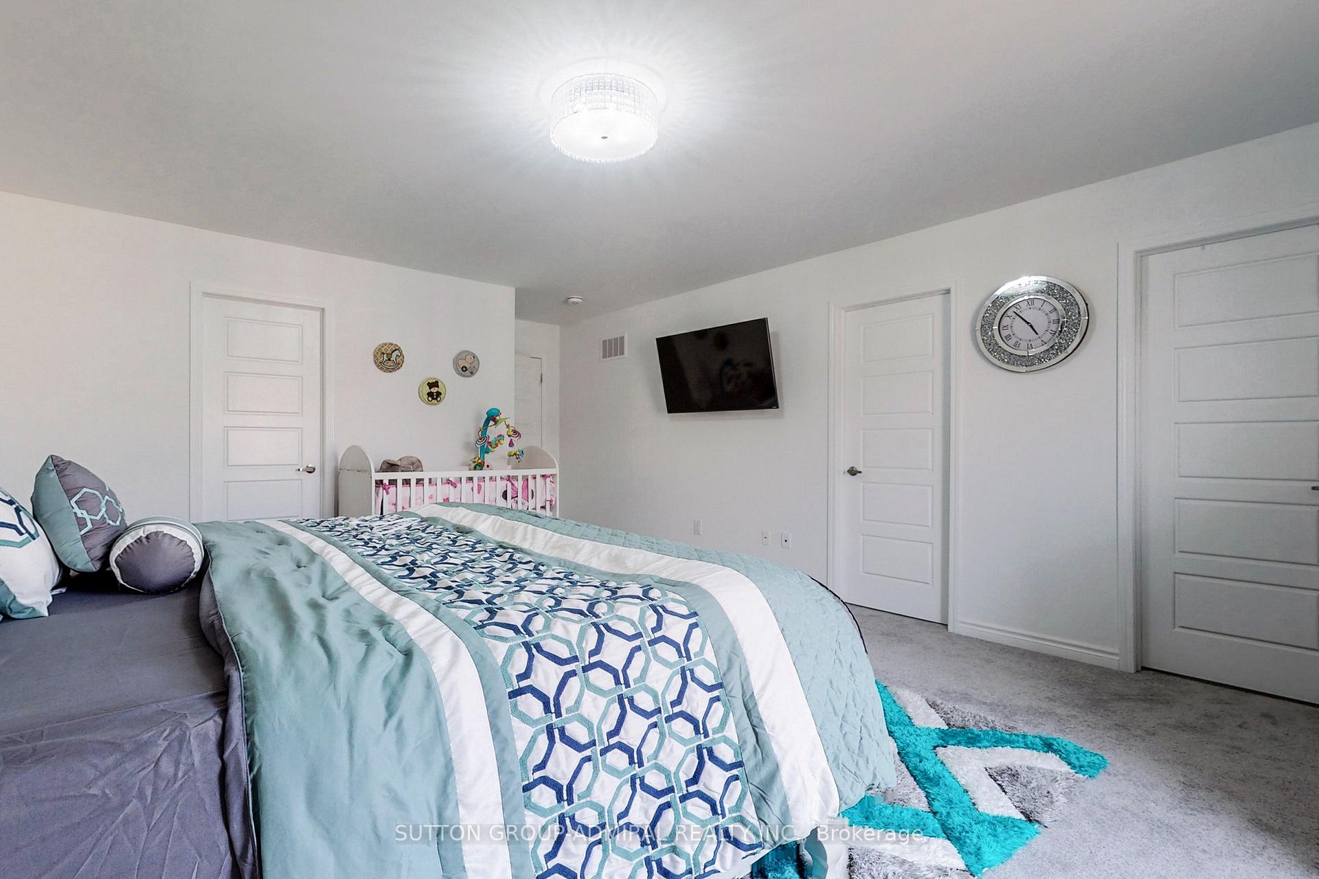 Photo 14 of Unit (Main+2nd Floor), 808 Sumac Crescent, Milton, Cobban — HOMEH