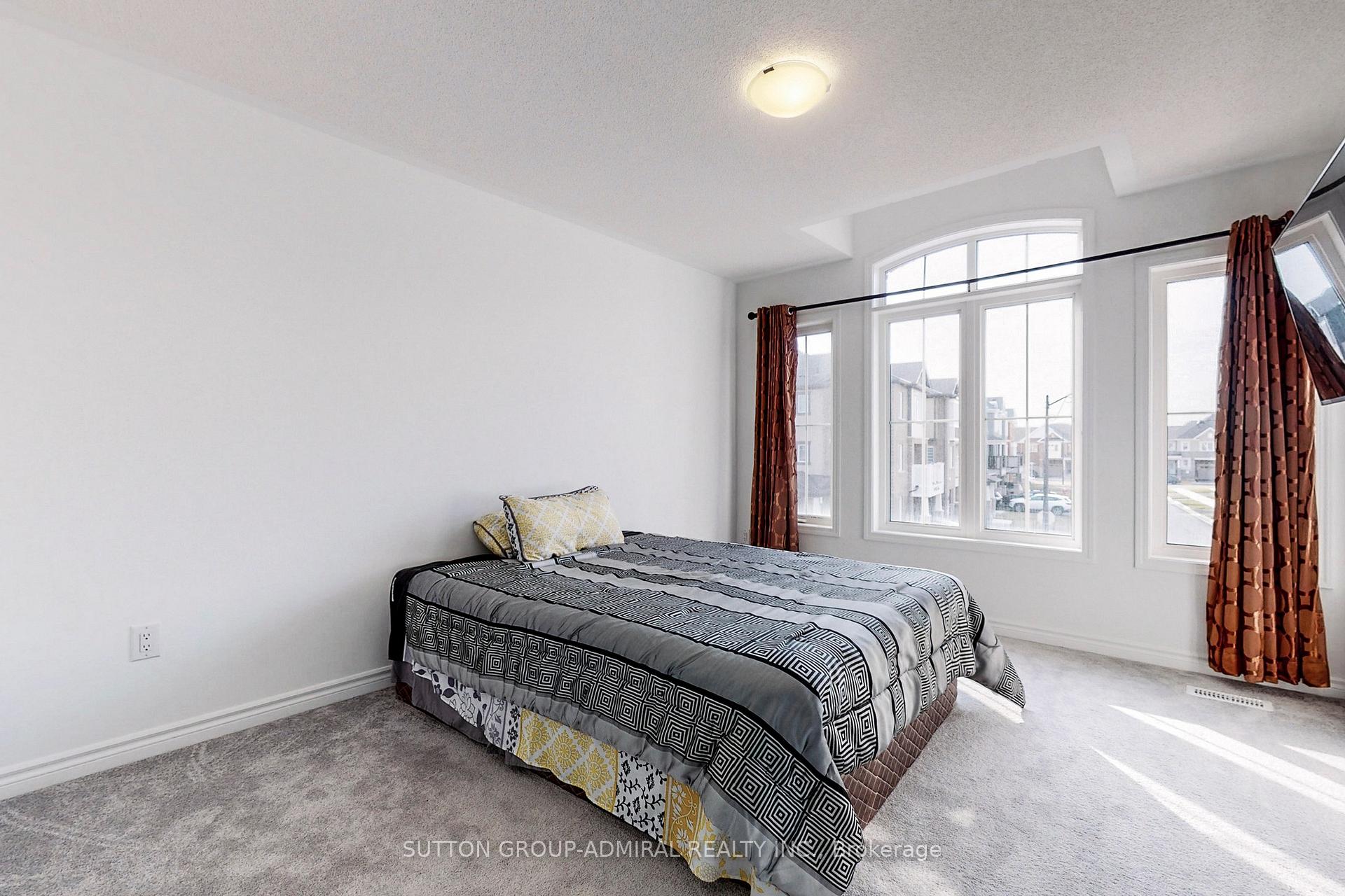 Photo 19 of Unit (Main+2nd Floor), 808 Sumac Crescent, Milton, Cobban — HOMEH