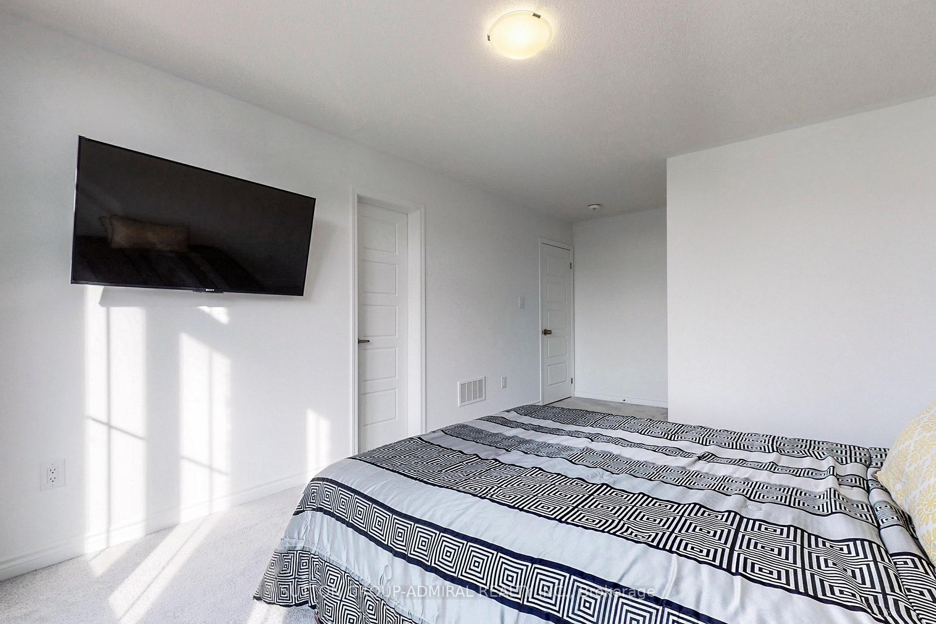 Photo 21 of Unit (Main+2nd Floor), 808 Sumac Crescent, Milton, Cobban — HOMEH