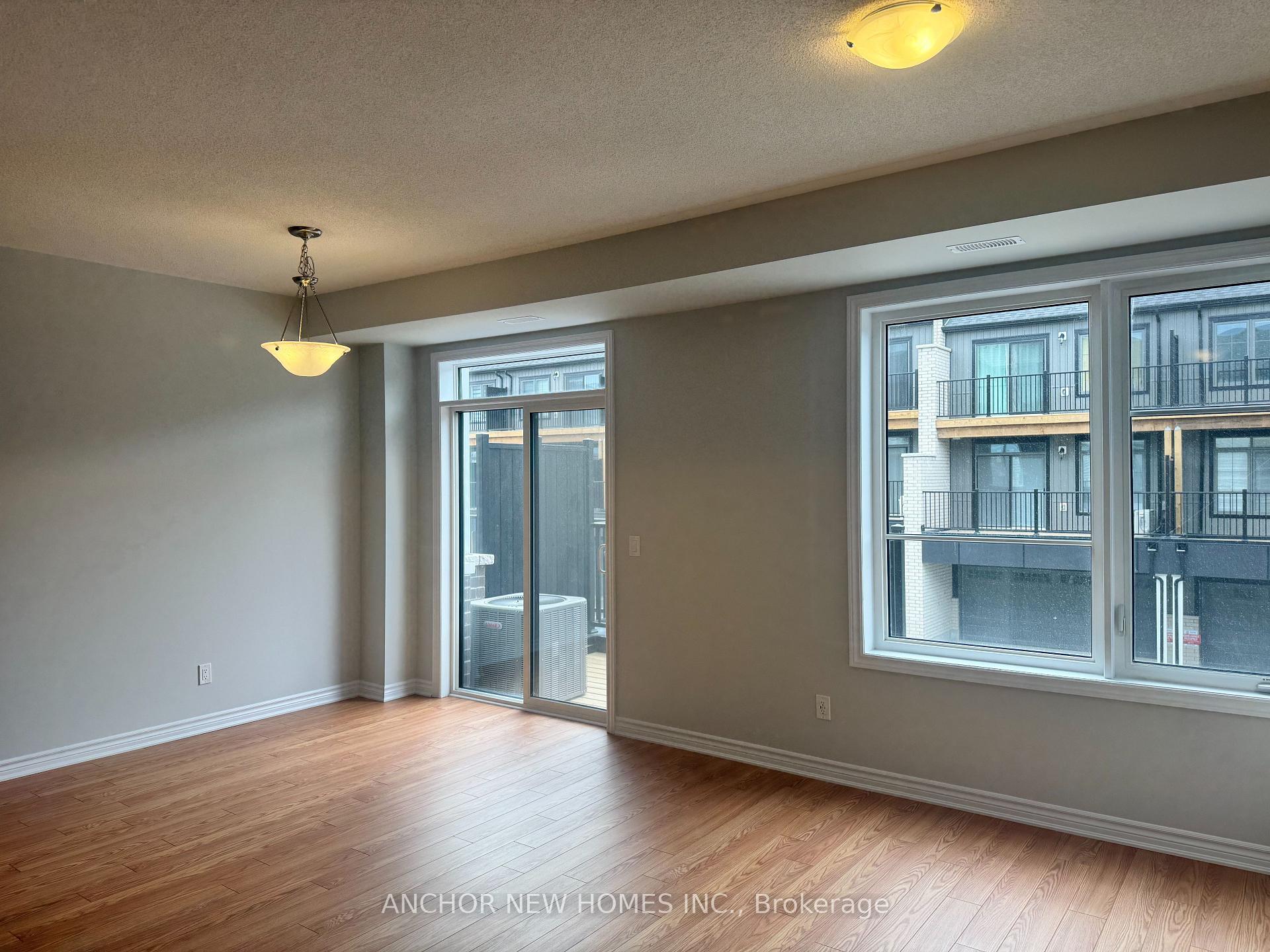 Photo 4 of 1158 Greentree Path, Oshawa, Kedron — HOMEH