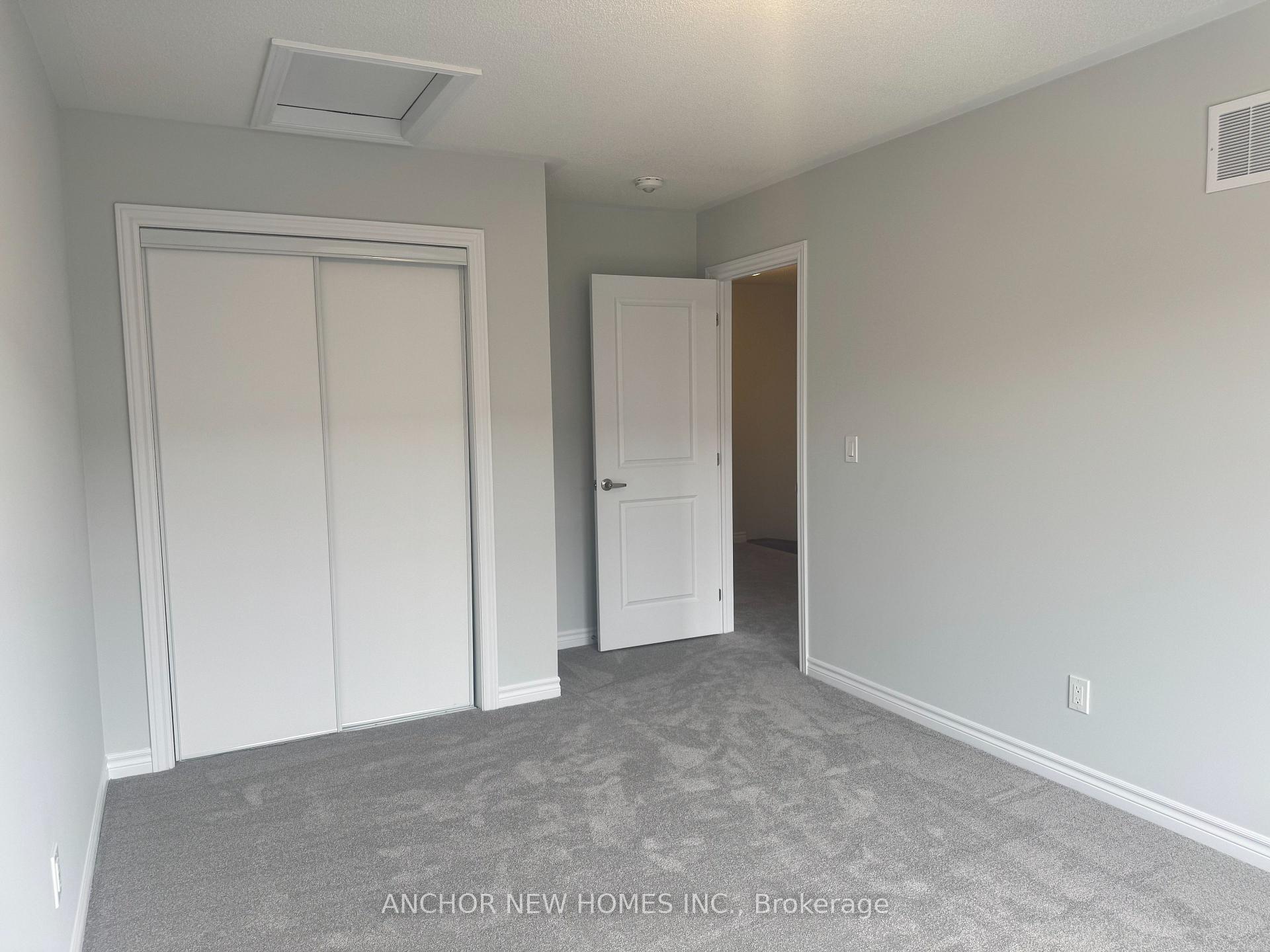 Photo 10 of 1158 Greentree Path, Oshawa, Kedron — HOMEH