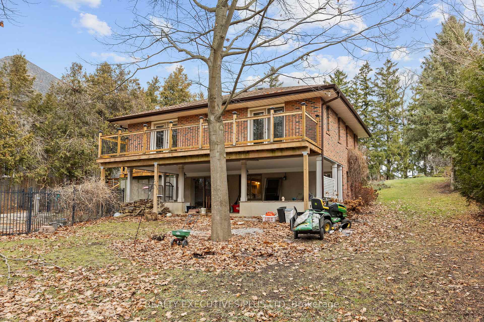 Photo 2 of 1838 Appleview Road, Pickering, Dunbarton — HOMEH