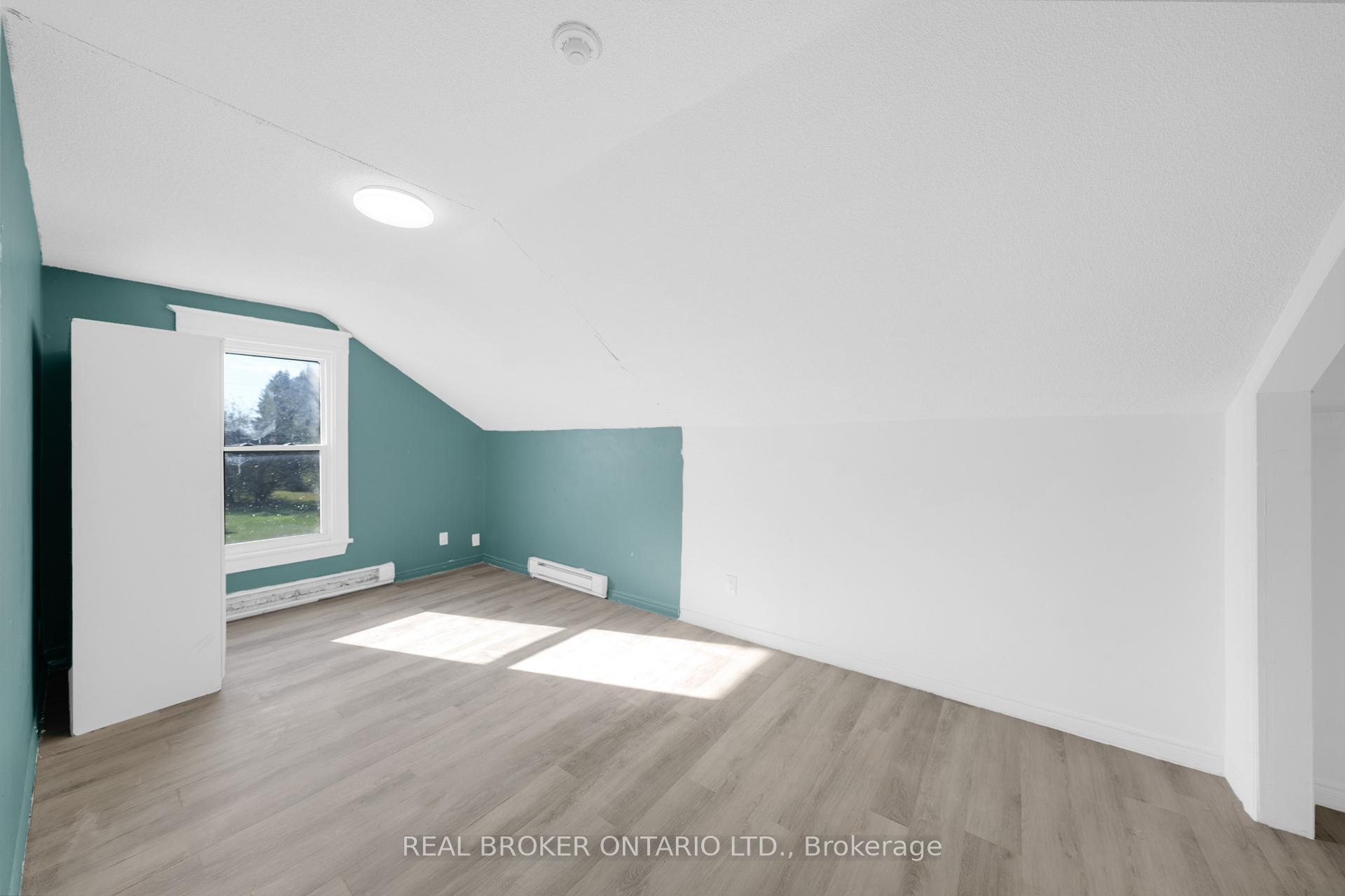 Photo 5 of Unit 3, 5179 highway 12, Ramara, Rural Ramara — HOMEH