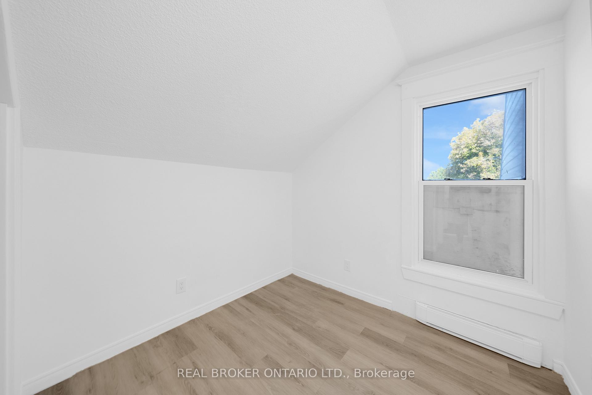 Photo 7 of Unit 3, 5179 highway 12, Ramara, Rural Ramara — HOMEH