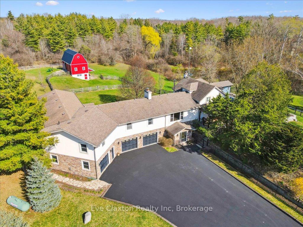 Photo 3 of 4337 Sideroad 10 Side Road S, Puslinch, Crieff/Aikensville/Killean — HOMEH