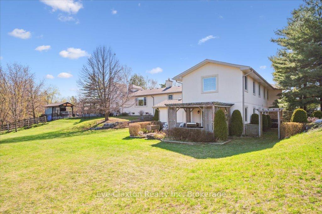 Photo 42 of 4337 Sideroad 10 Side Road S, Puslinch, Crieff/Aikensville/Killean — HOMEH