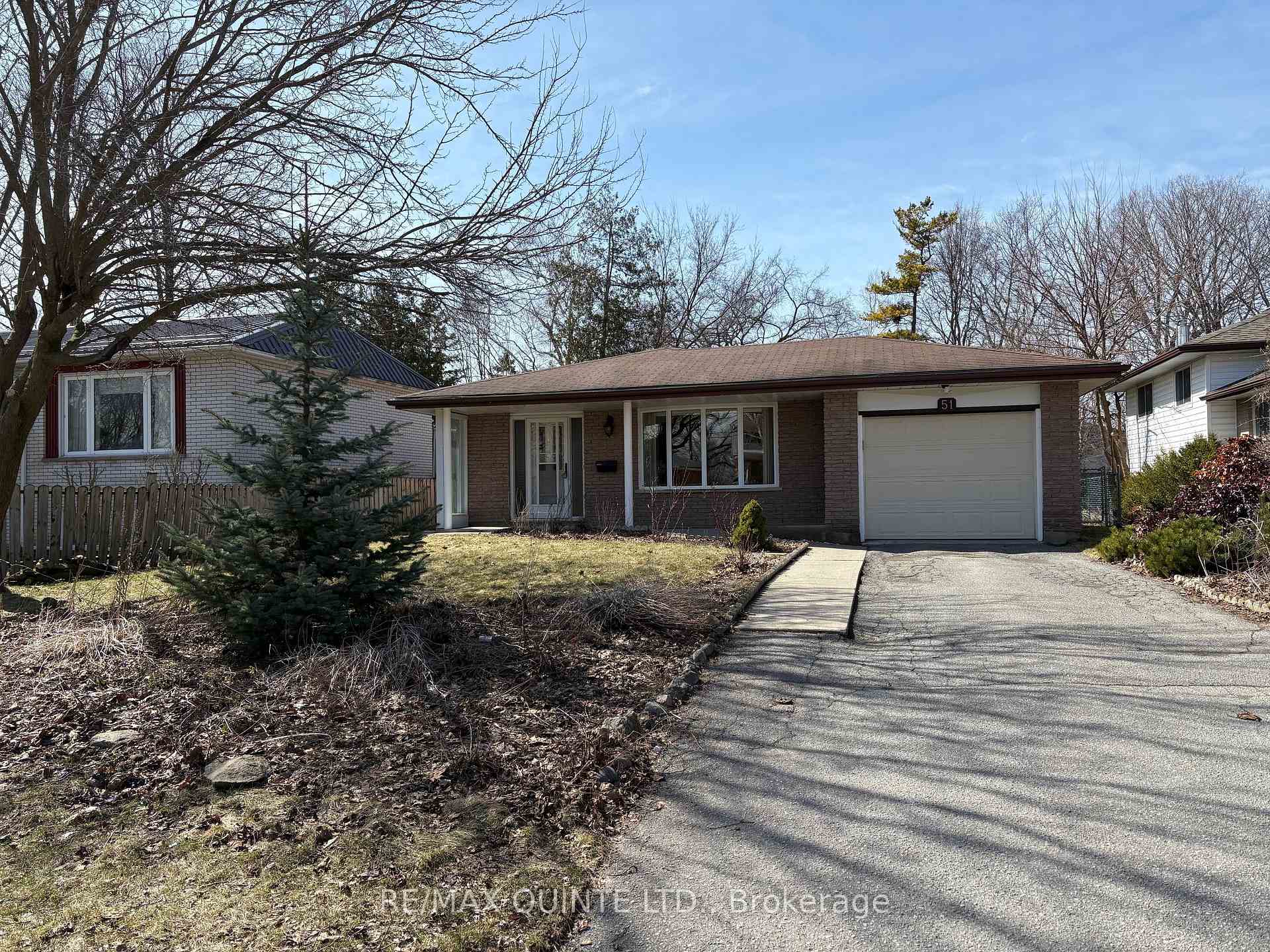 Photo 1 of 51 Parkview Heights, Quinte West, Trenton Ward — HOMEH