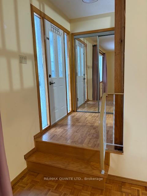 Photo 4 of 51 Parkview Heights, Quinte West, Trenton Ward — HOMEH