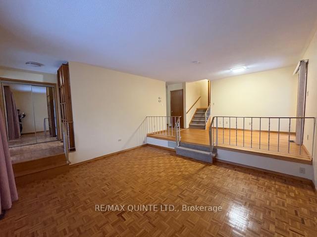 Photo 11 of 51 Parkview Heights, Quinte West, Trenton Ward — HOMEH