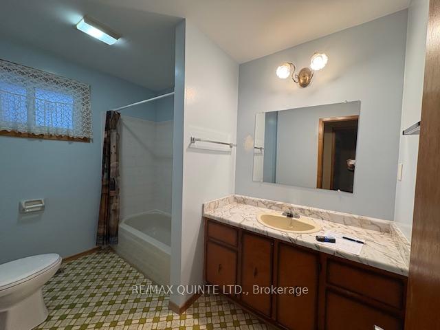 Photo 16 of 51 Parkview Heights, Quinte West, Trenton Ward — HOMEH