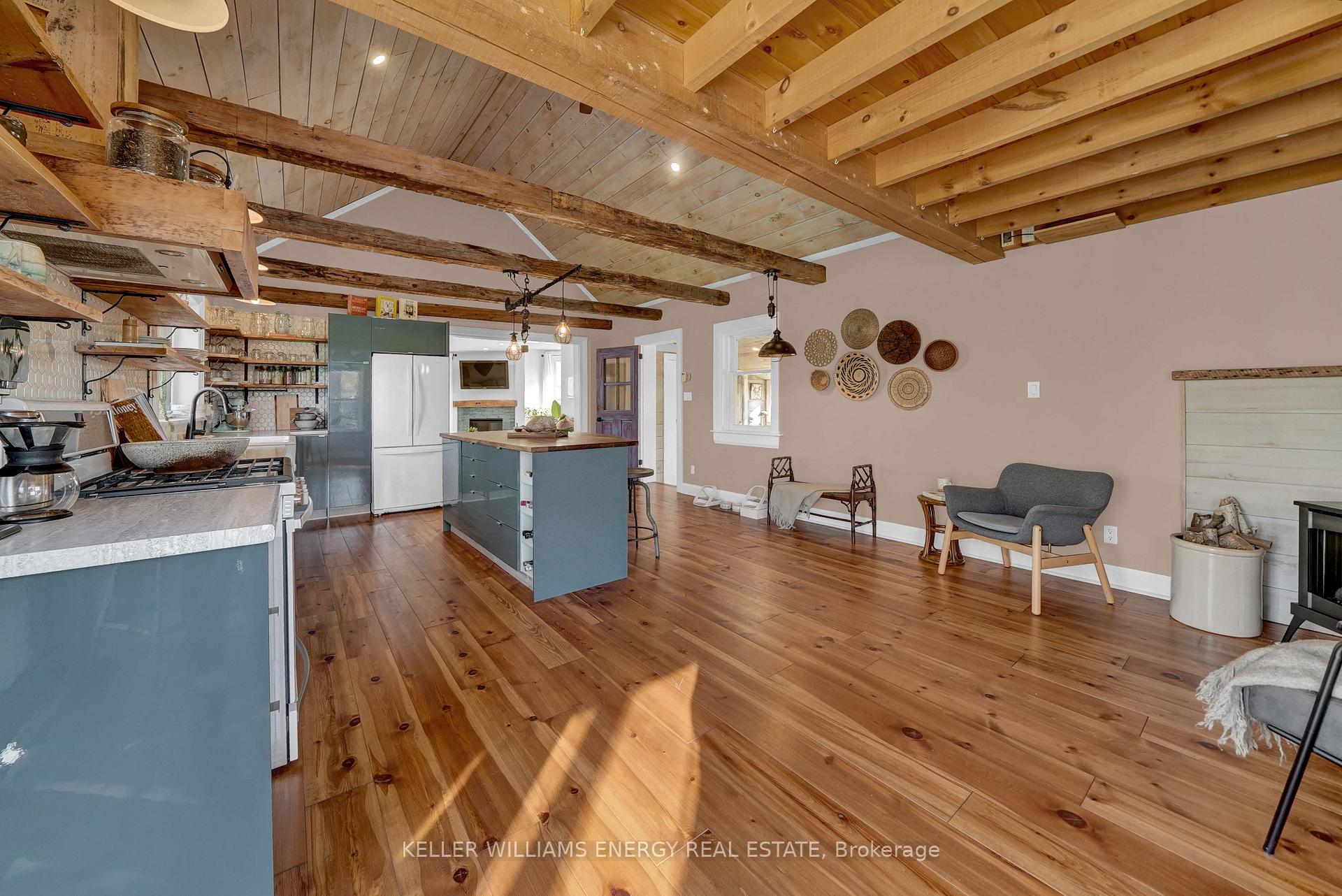 Photo 13 of 75 Saint Philip Street, Prince Edward County, South Marysburg Ward — HOMEH