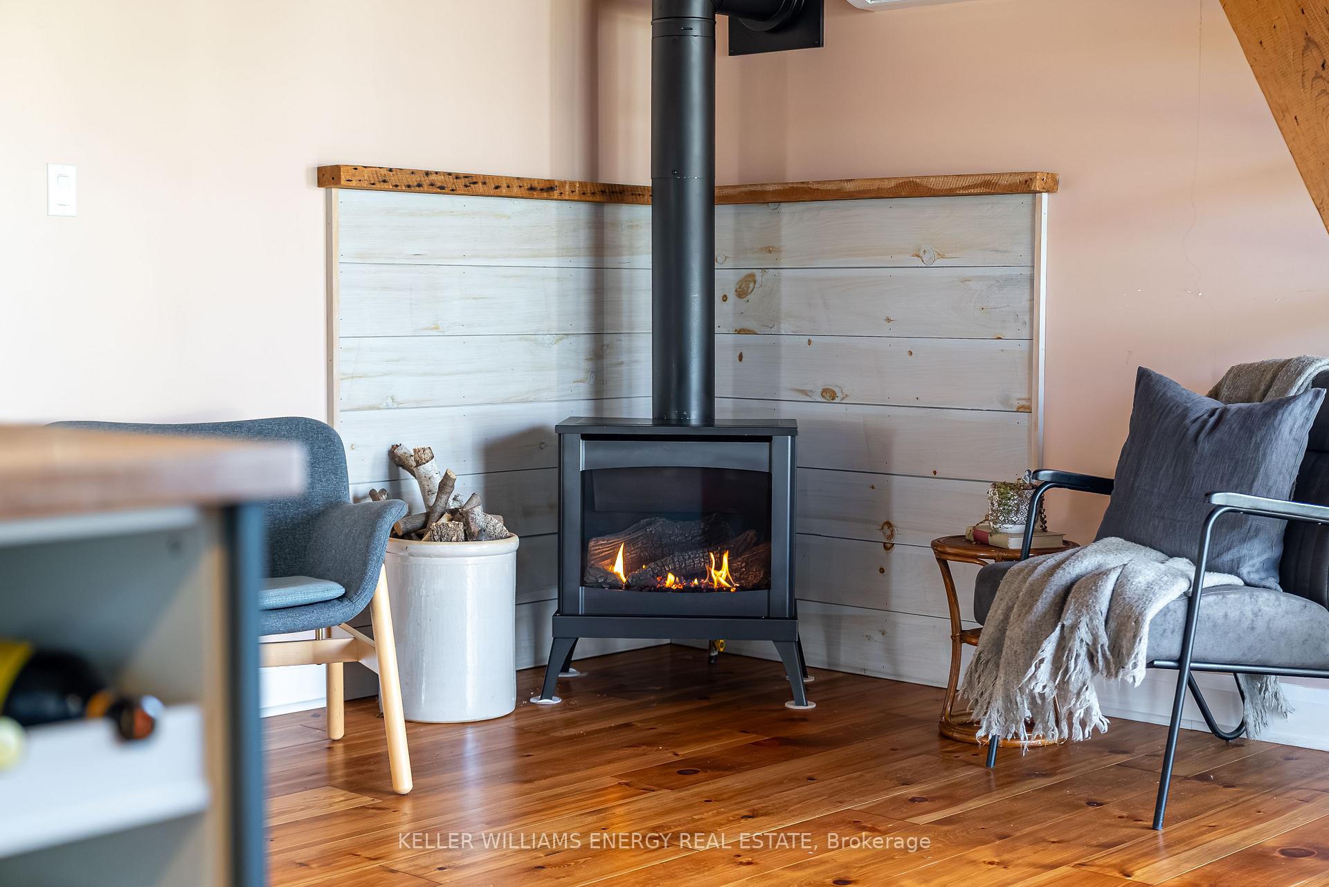 Photo 14 of 75 Saint Philip Street, Prince Edward County, South Marysburg Ward — HOMEH