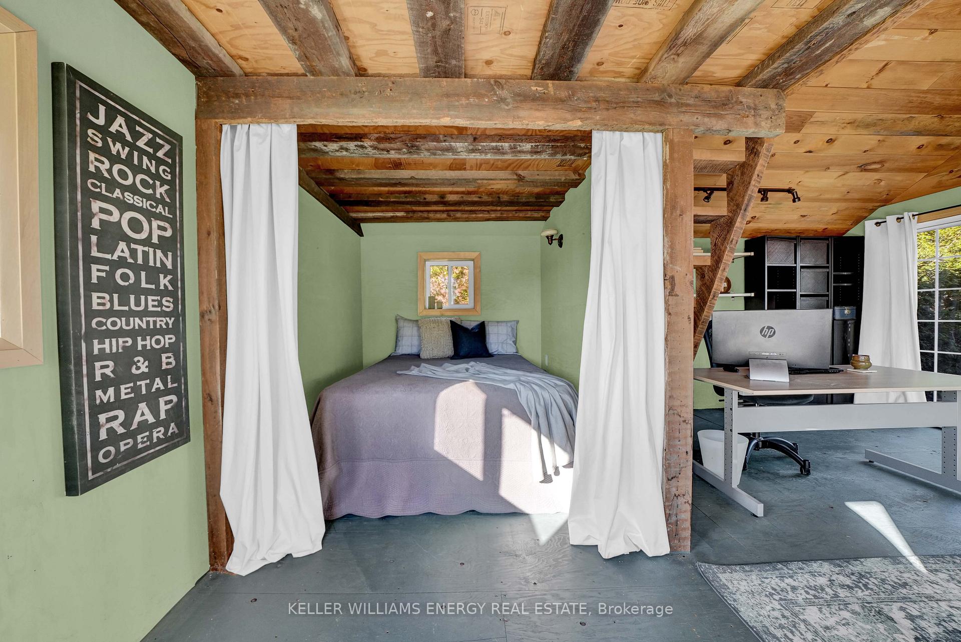 Photo 37 of 75 Saint Philip Street, Prince Edward County, South Marysburg Ward — HOMEH