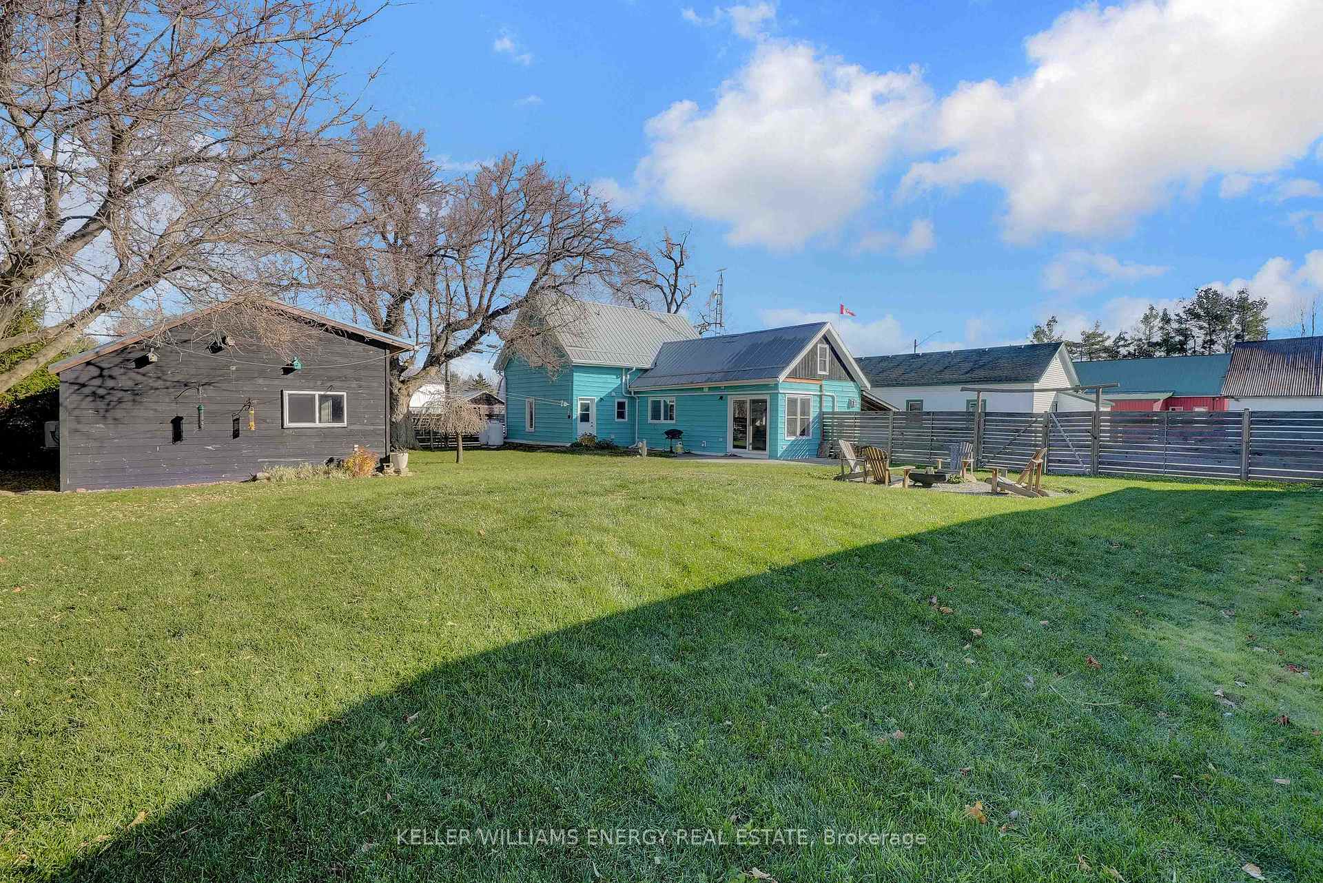 Photo 42 of 75 Saint Philip Street, Prince Edward County, South Marysburg Ward — HOMEH
