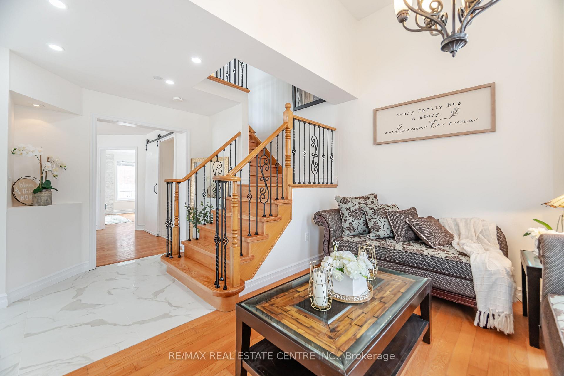 Photo 7 of 577 Caverhill Crescent, Milton, Clarke — HOMEH