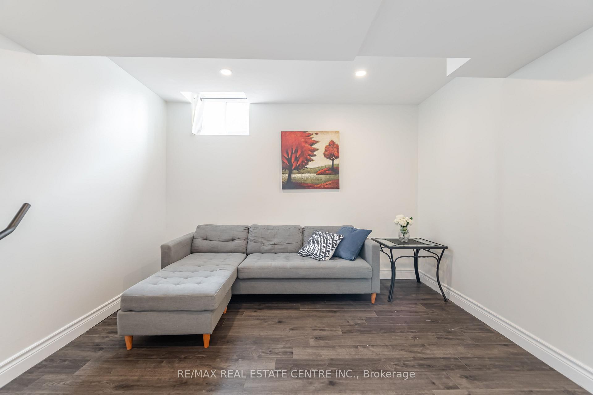 Photo 33 of 577 Caverhill Crescent, Milton, Clarke — HOMEH