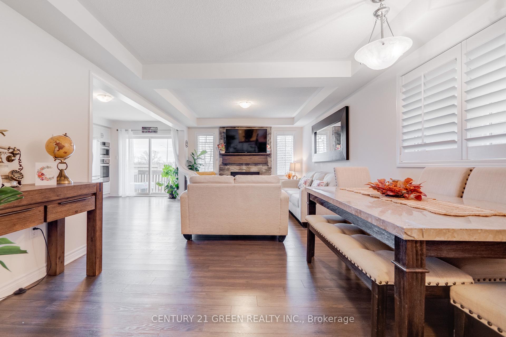 Photo 10 of 303 Yates Drive, Milton, Coates — HOMEH
