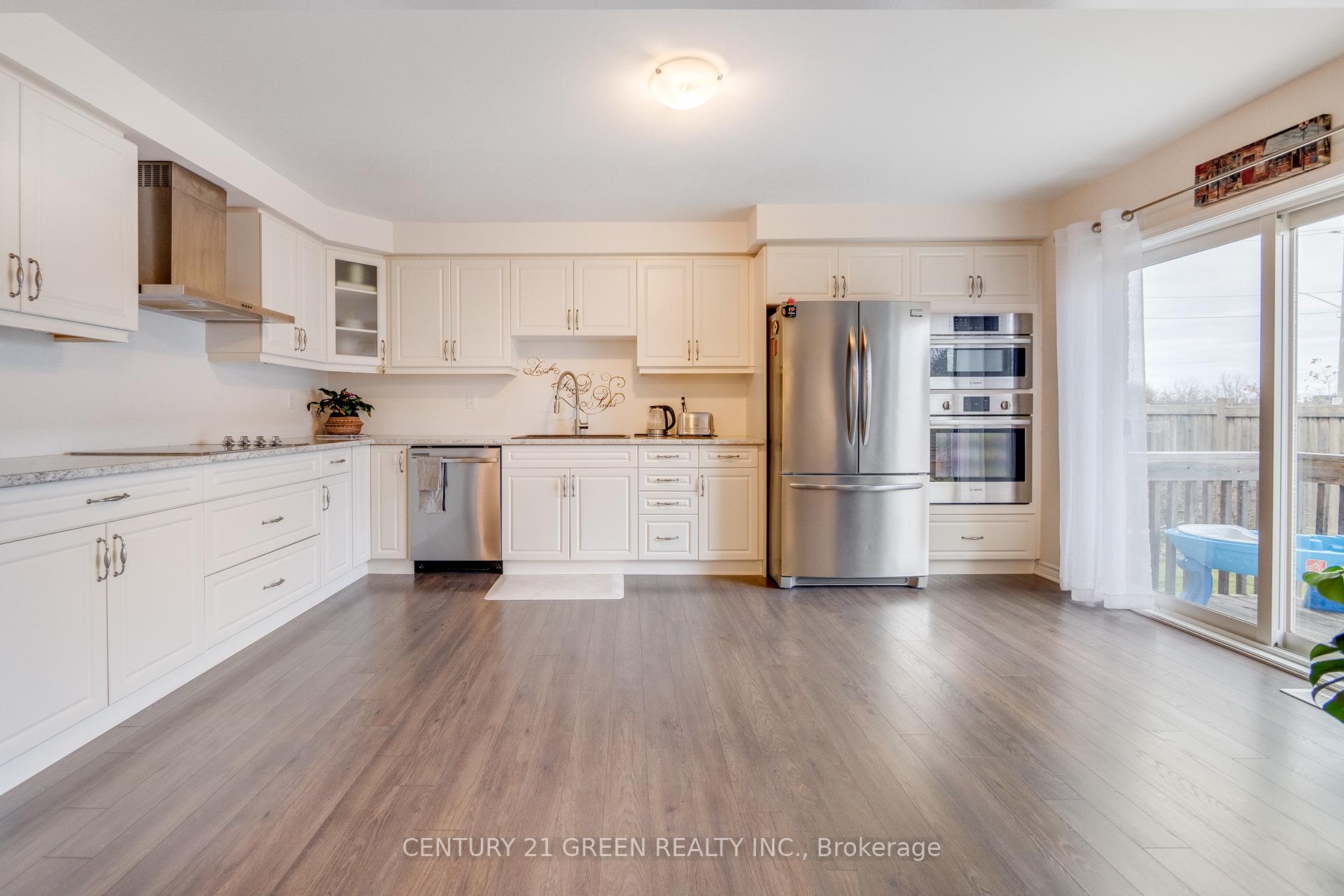 Photo 17 of 303 Yates Drive, Milton, Coates — HOMEH