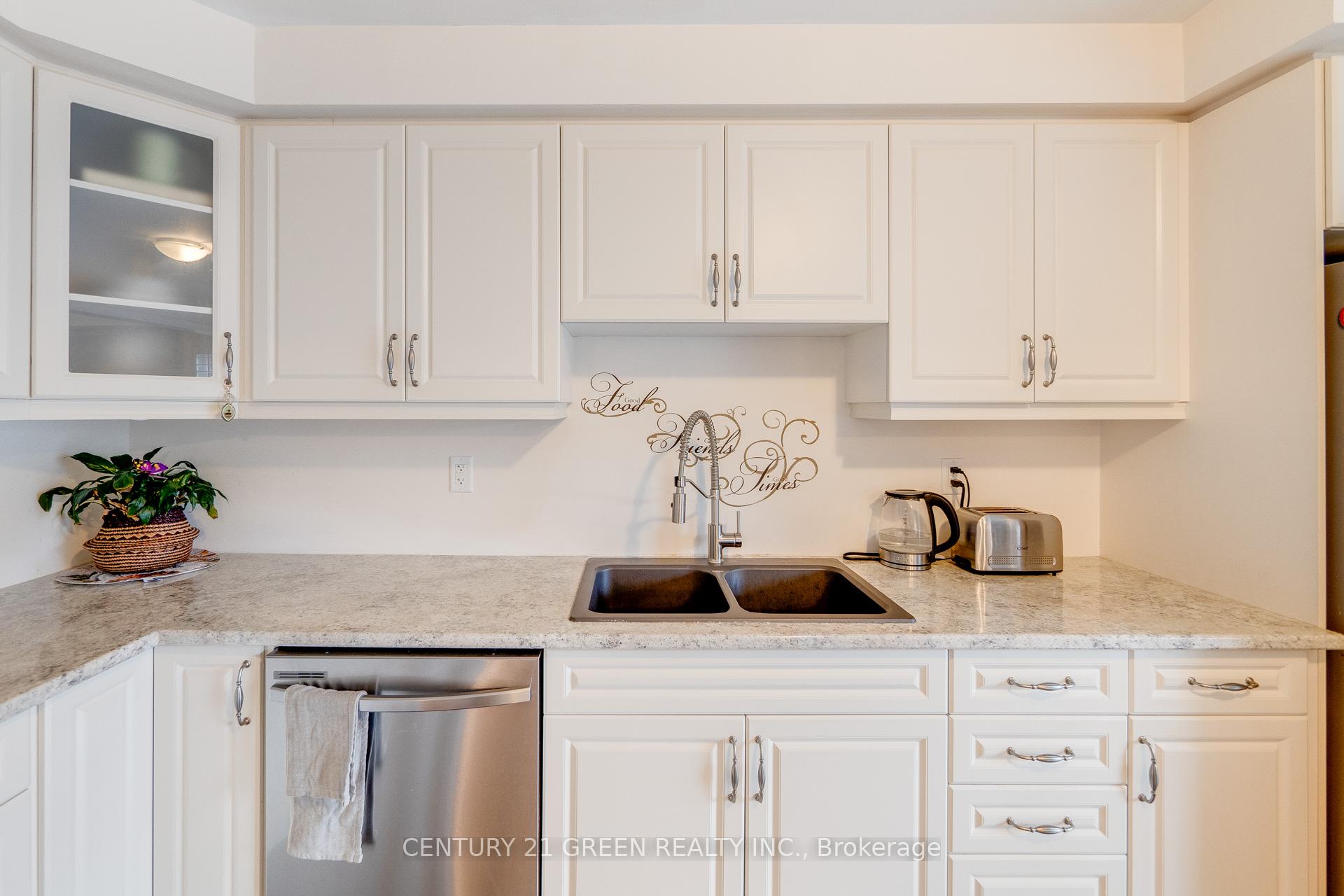 Photo 19 of 303 Yates Drive, Milton, Coates — HOMEH