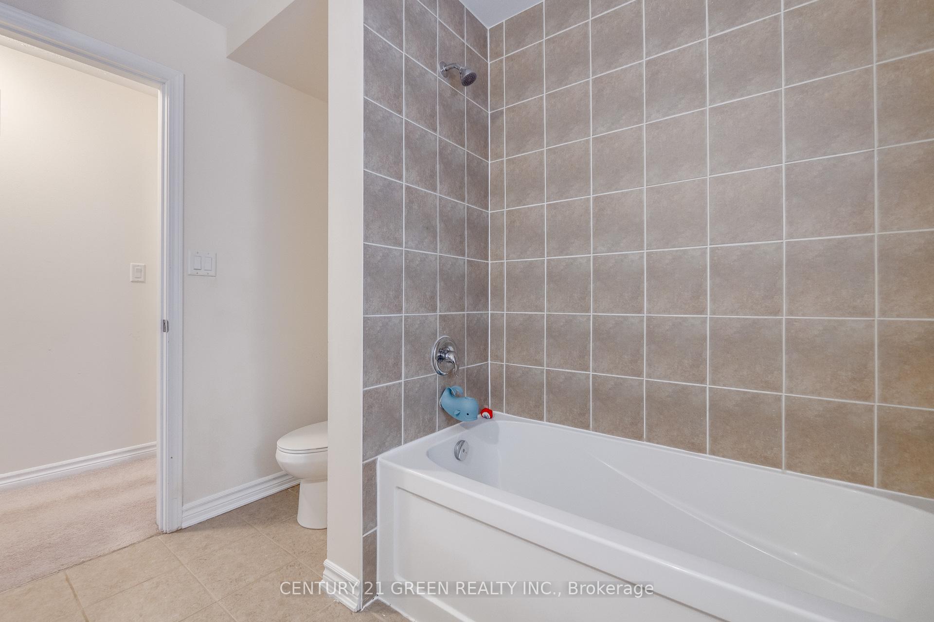 Photo 33 of 303 Yates Drive, Milton, Coates — HOMEH