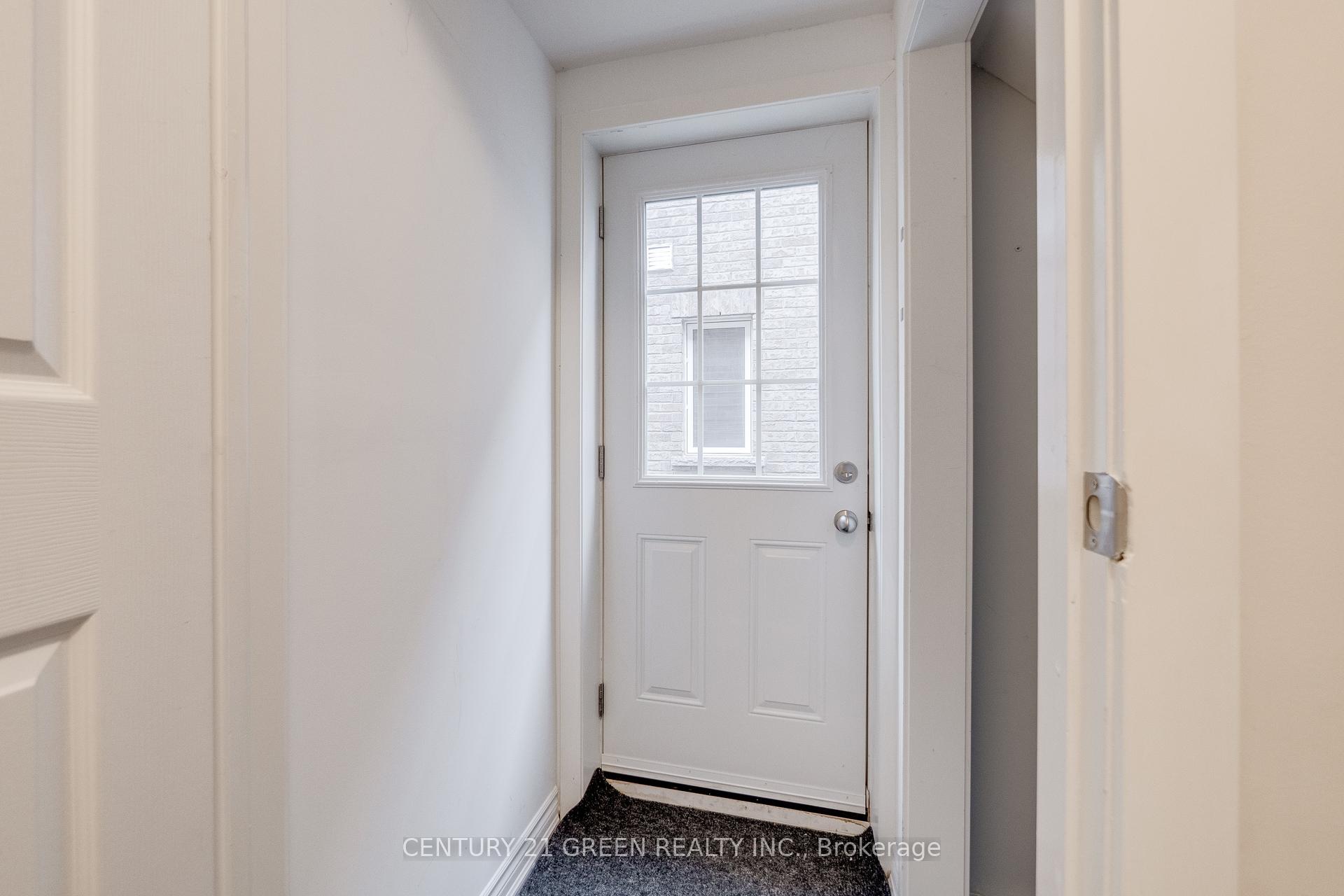 Photo 35 of 303 Yates Drive, Milton, Coates — HOMEH