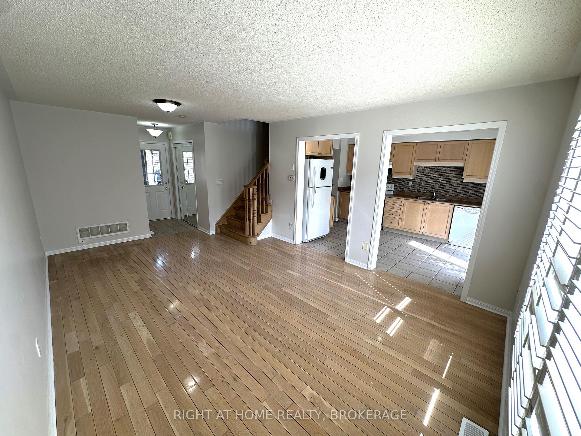 Photo 8 of 1036 Barclay Circle, Milton, Beaty — HOMEH