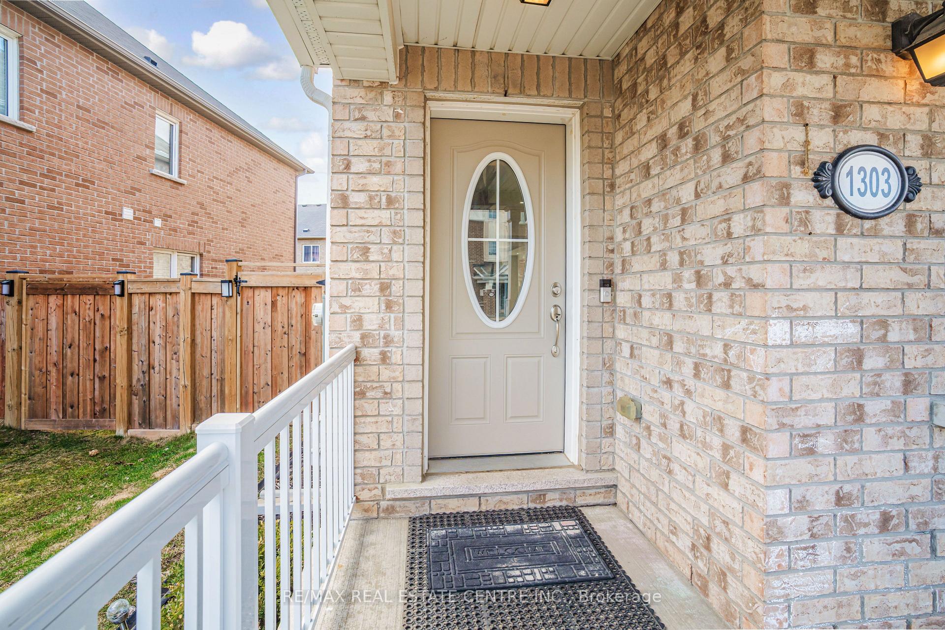 Photo 6 of 1303 Beacham Court, Milton, Clarke — HOMEH