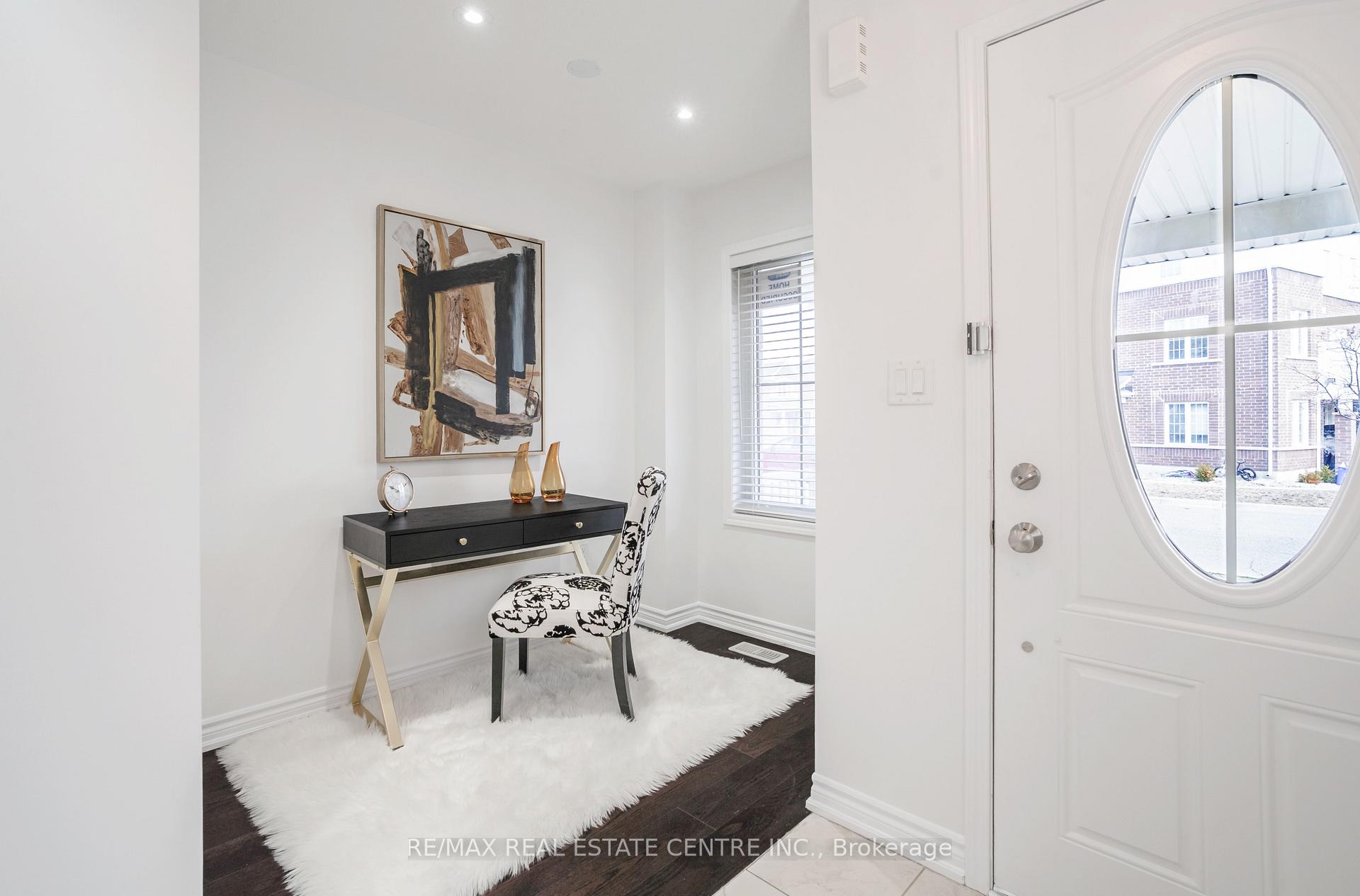 Photo 9 of 1303 Beacham Court, Milton, Clarke — HOMEH