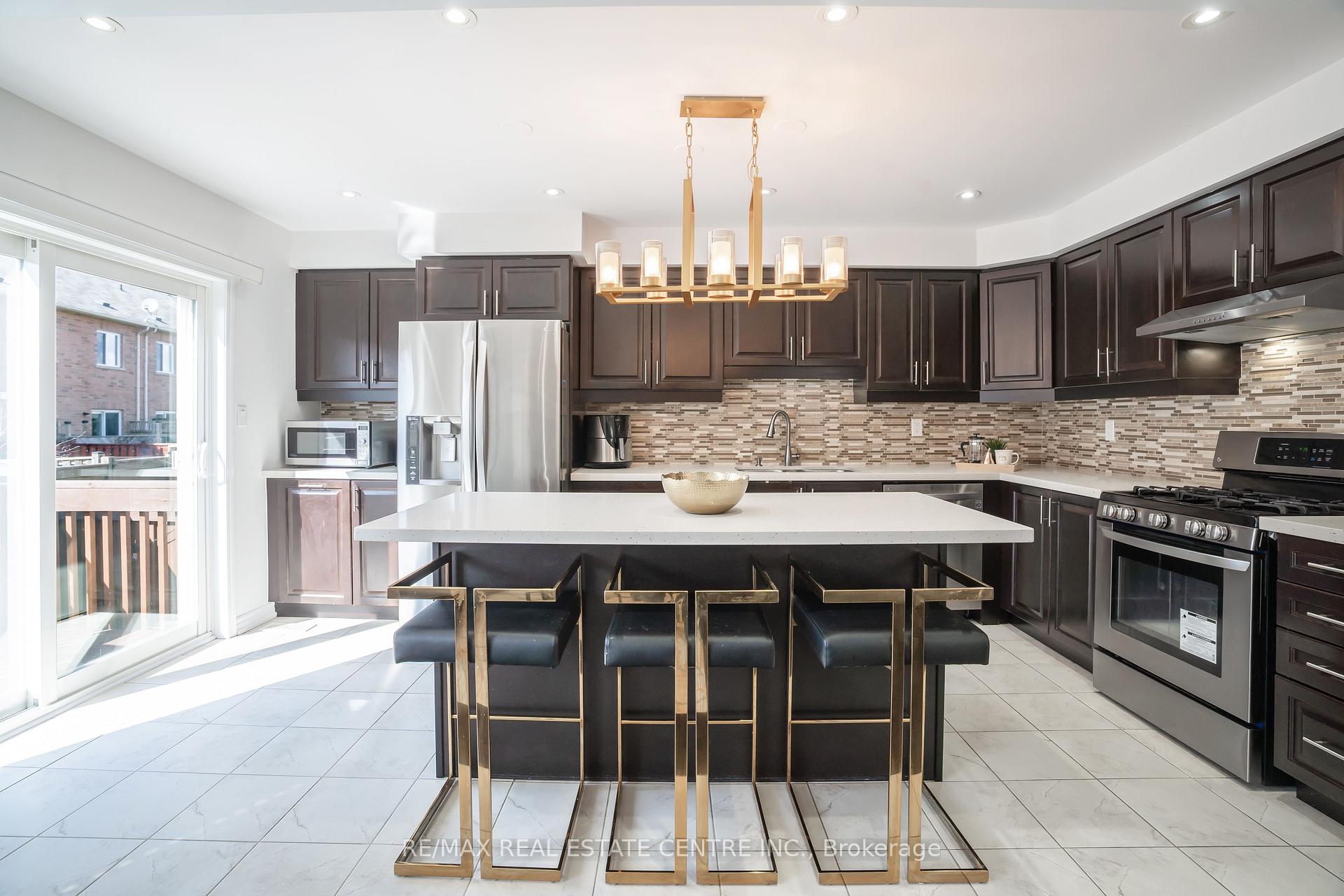 Photo 16 of 1303 Beacham Court, Milton, Clarke — HOMEH