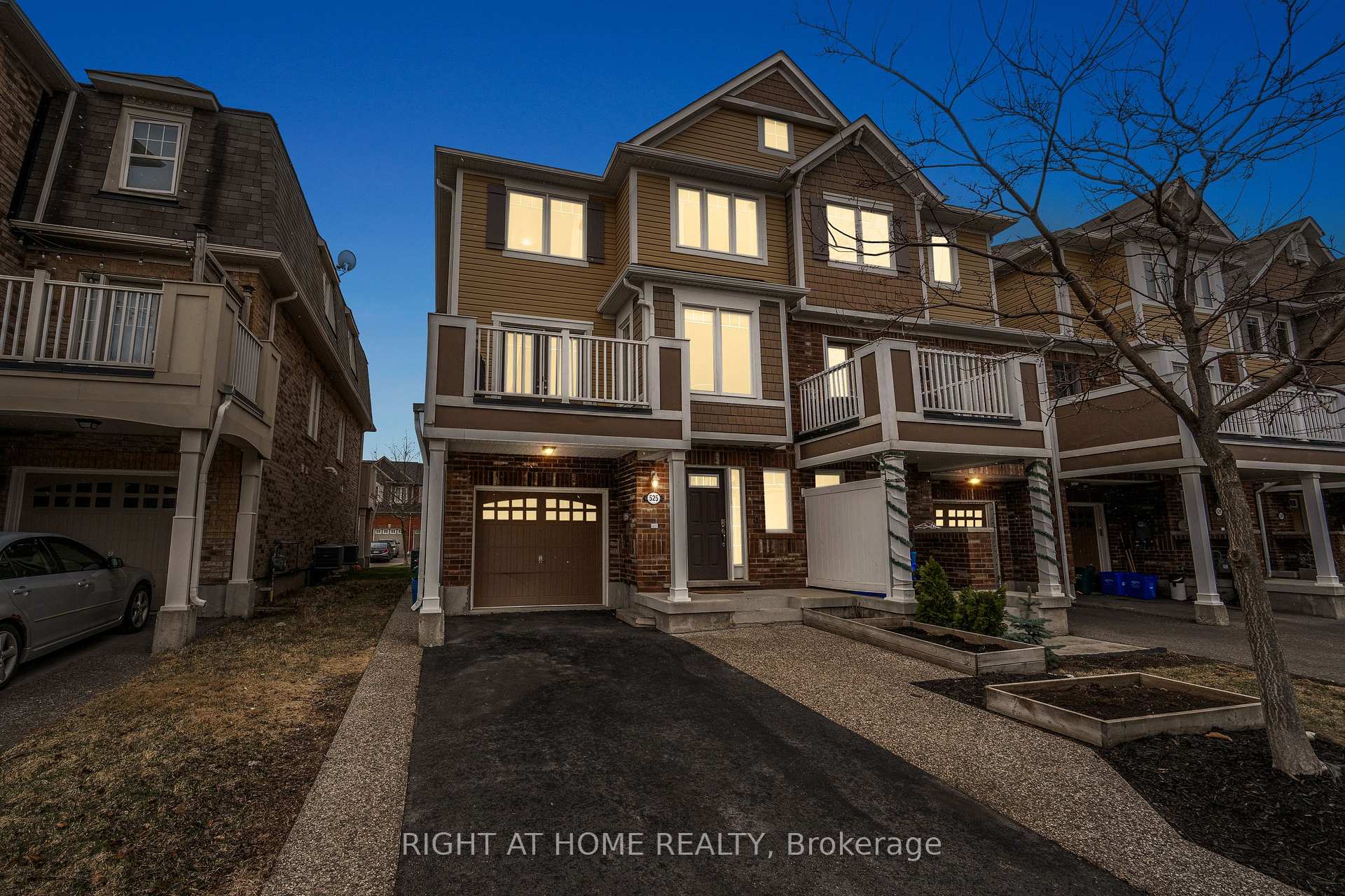 Front of 525 Cavanagh Lane