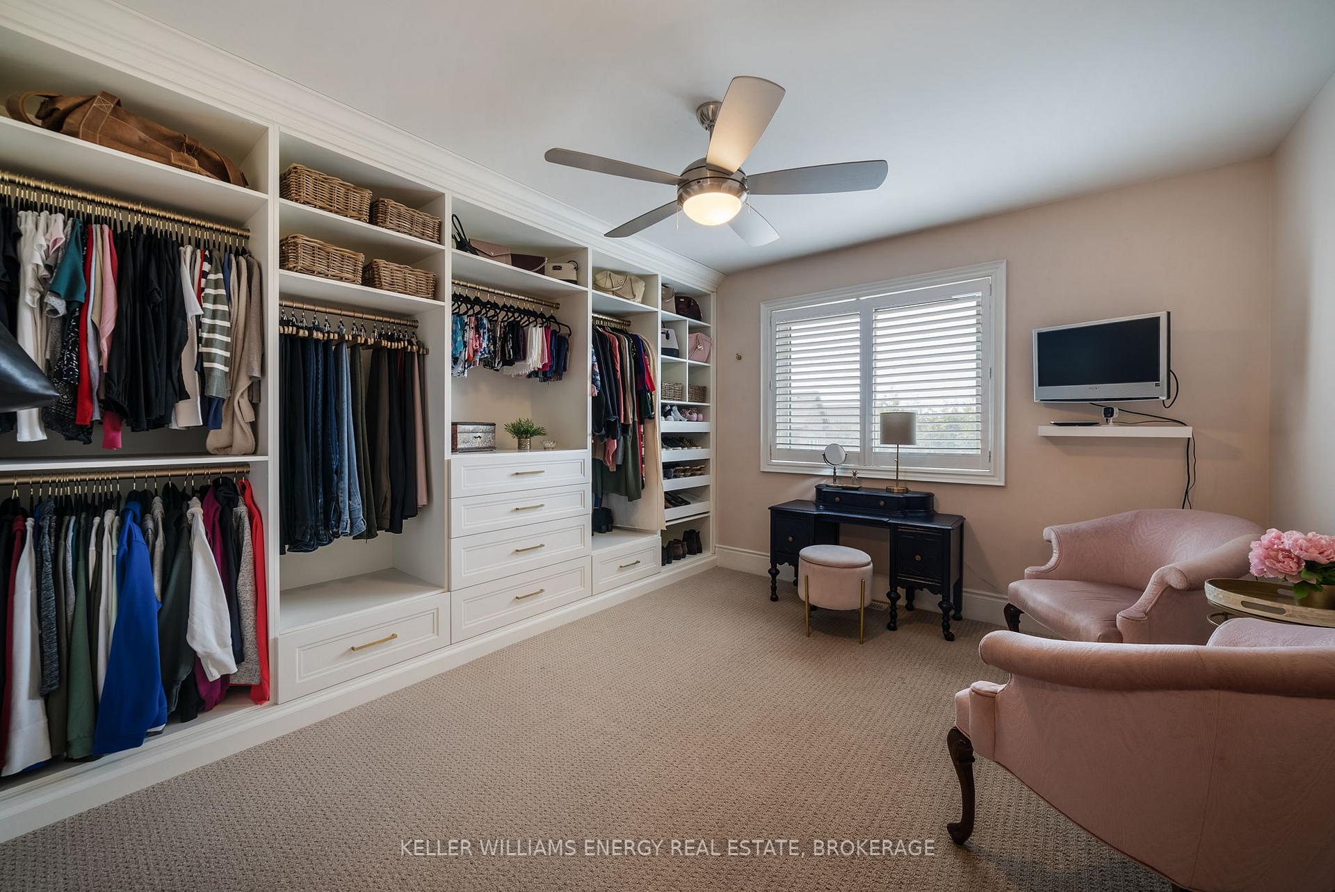Photo 26 of 1044 Swiss Heights, Oshawa, Pinecrest — HOMEH