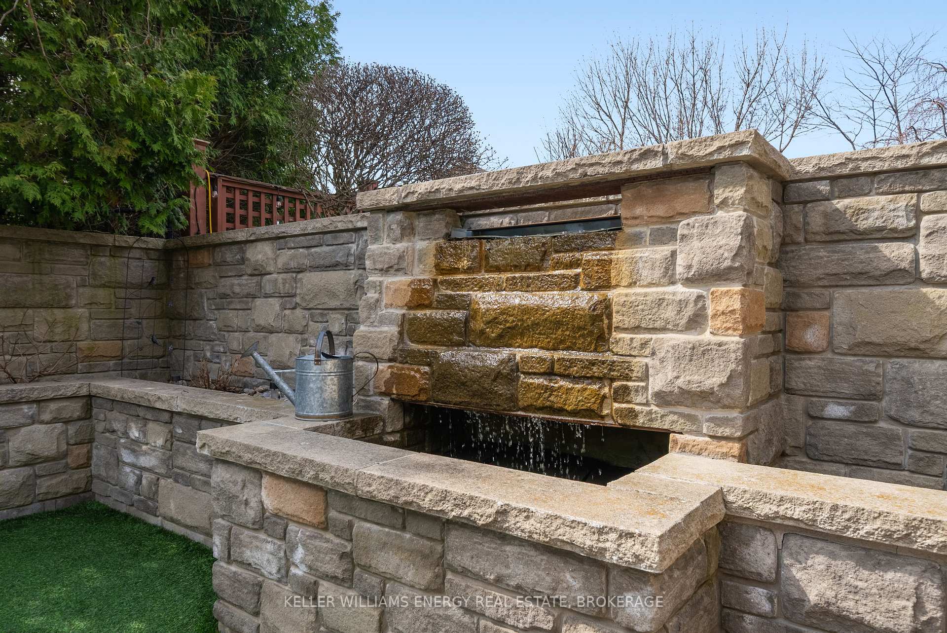 Photo 47 of 1044 Swiss Heights, Oshawa, Pinecrest — HOMEH